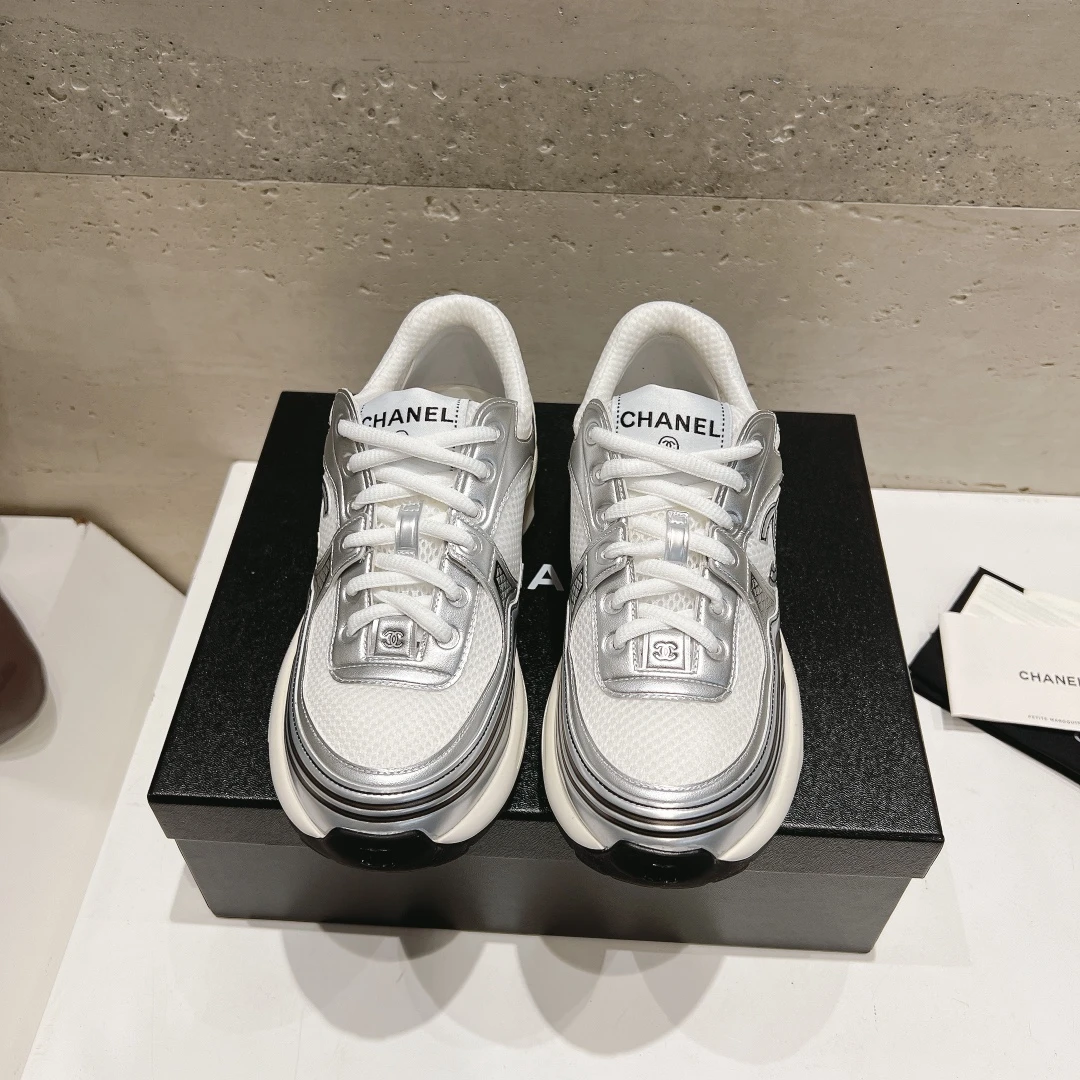 Chanel Sneakers — c42138bd