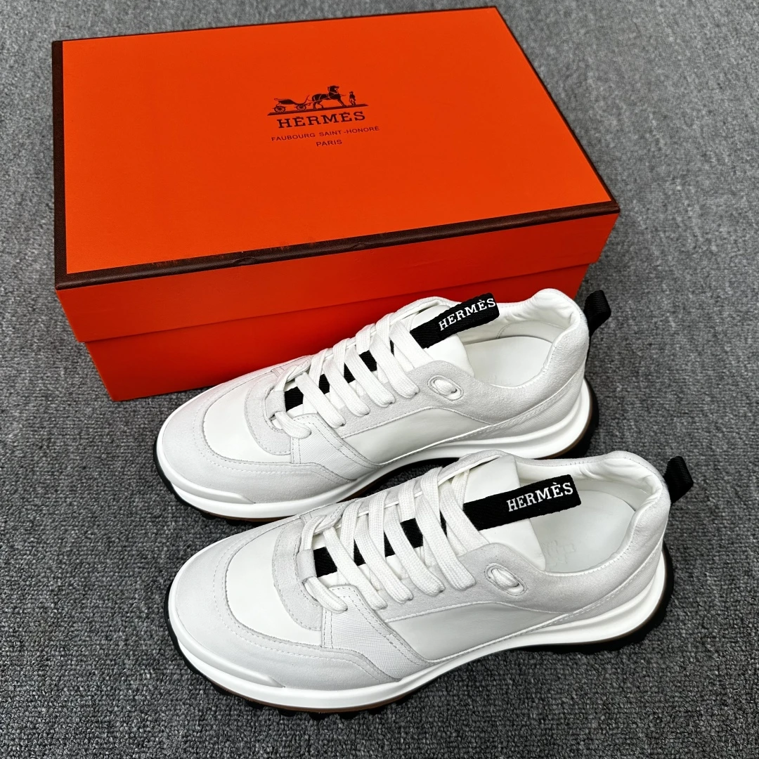 Hermès Sneakers — ca89efff