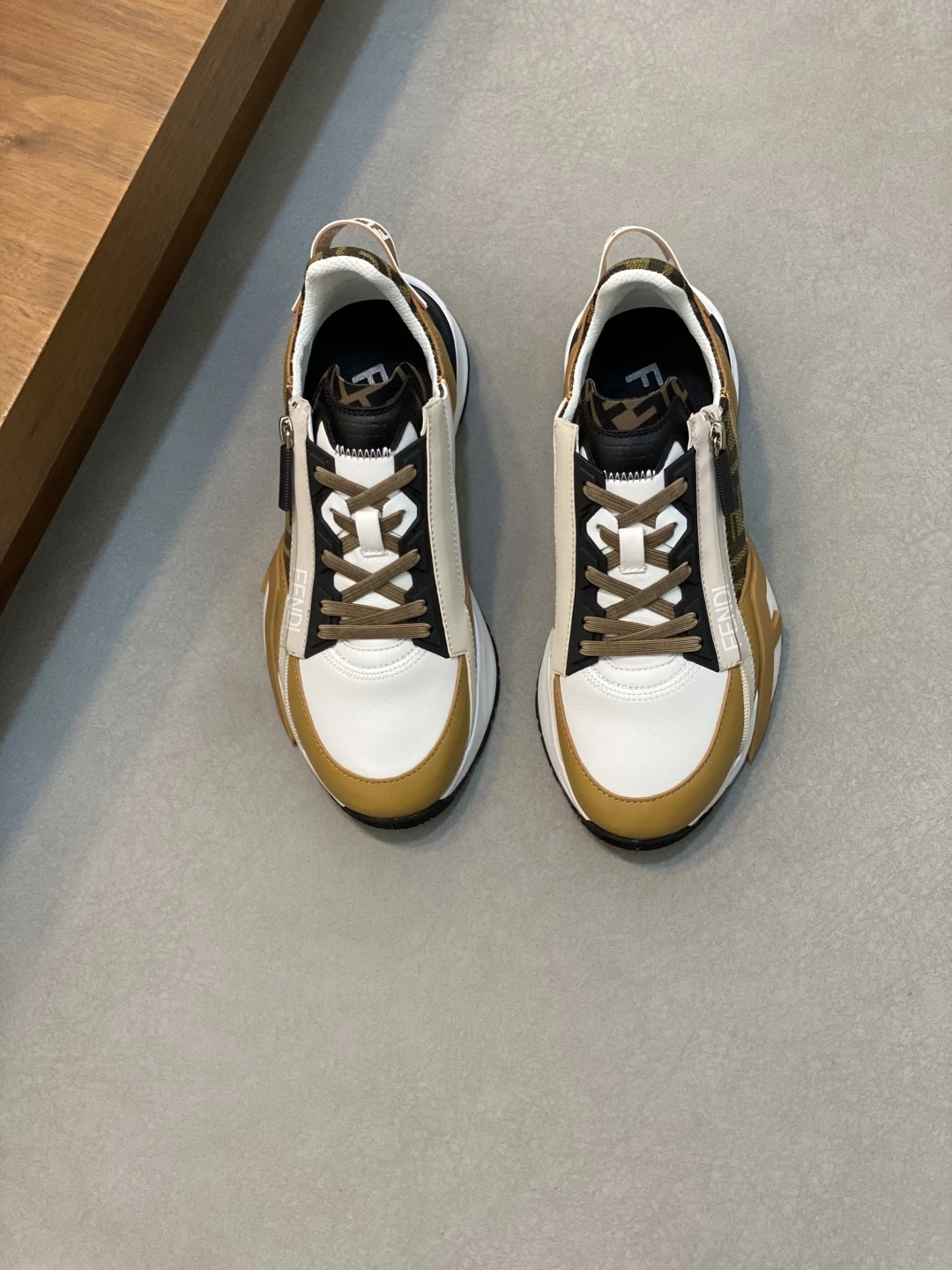 Fendi Sneakers — d33416aa