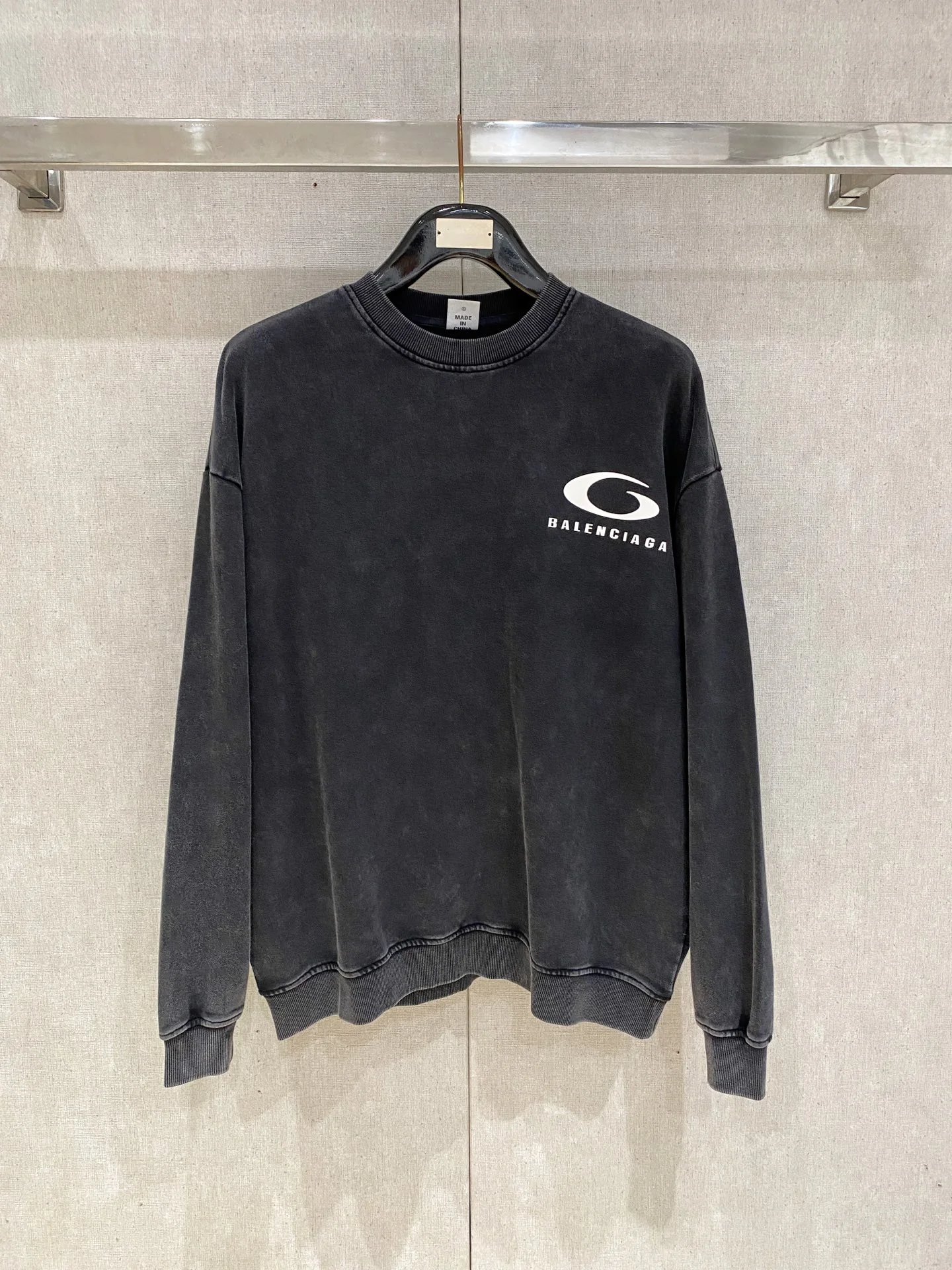 Balenciaga Sweatshirts — 9a0736d7