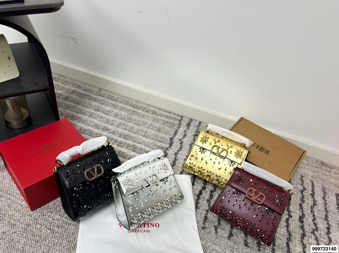 Valentino Bag — 27b04278