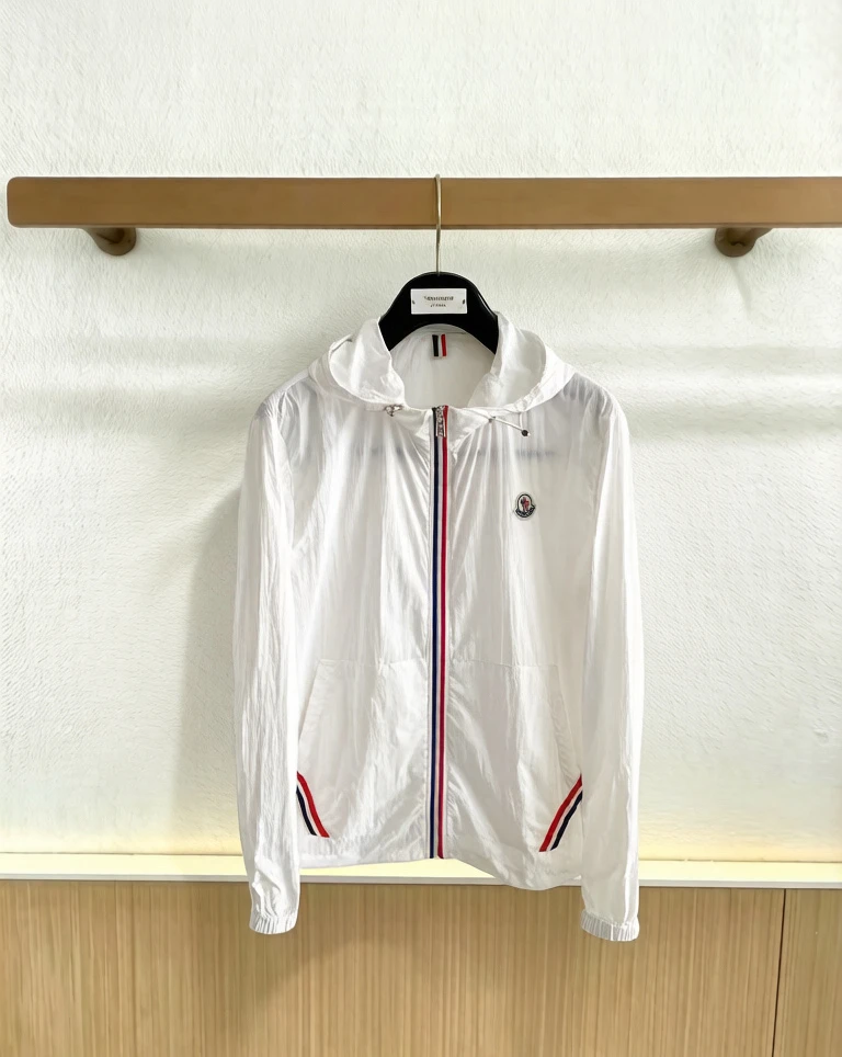 Moncler Jackets — e8150d7c