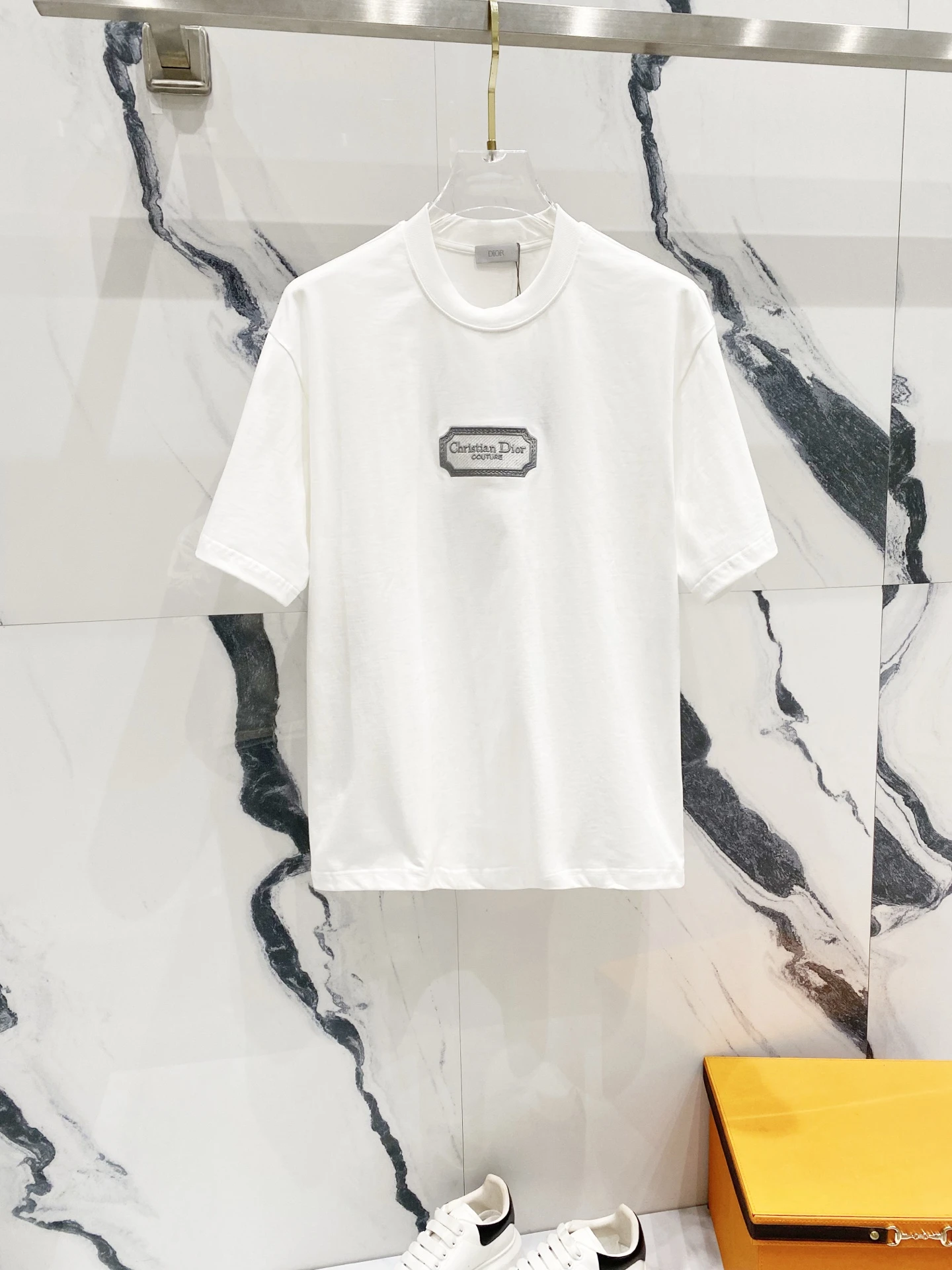 Dior T-Shirt — 814a8a5e