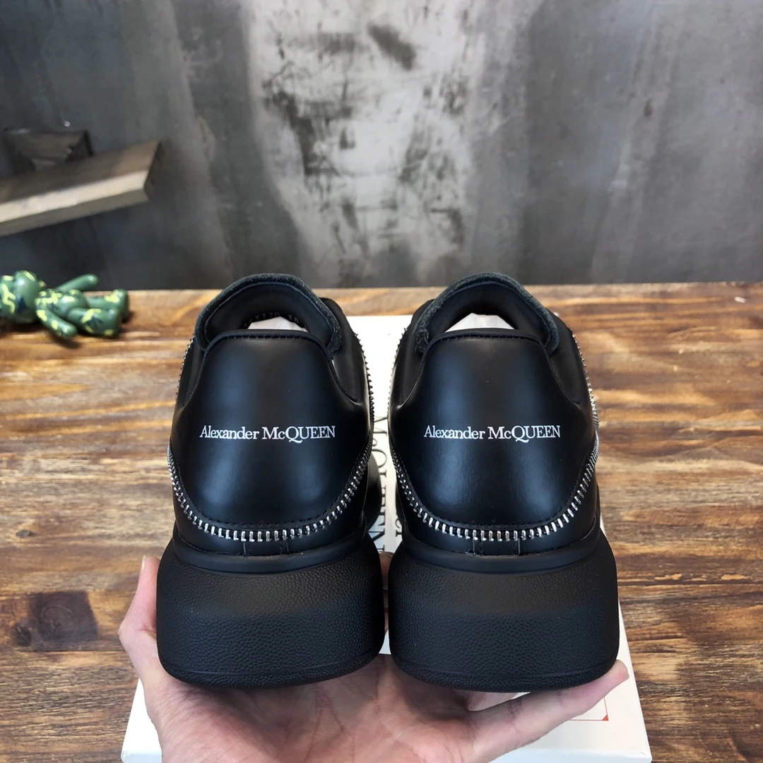Alexander McQueen Sneakers — e0ea6e71