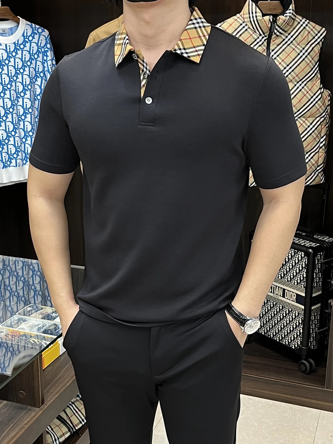 Burberry T-Shirt — 6166a3ee