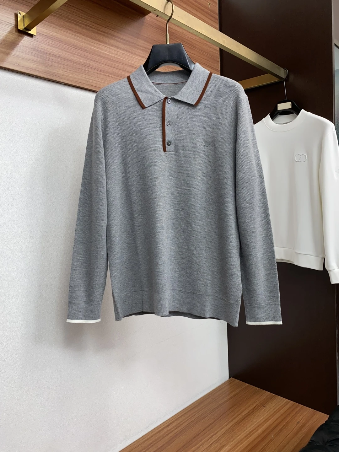 Loro Piana Clothing — e6eff5d3