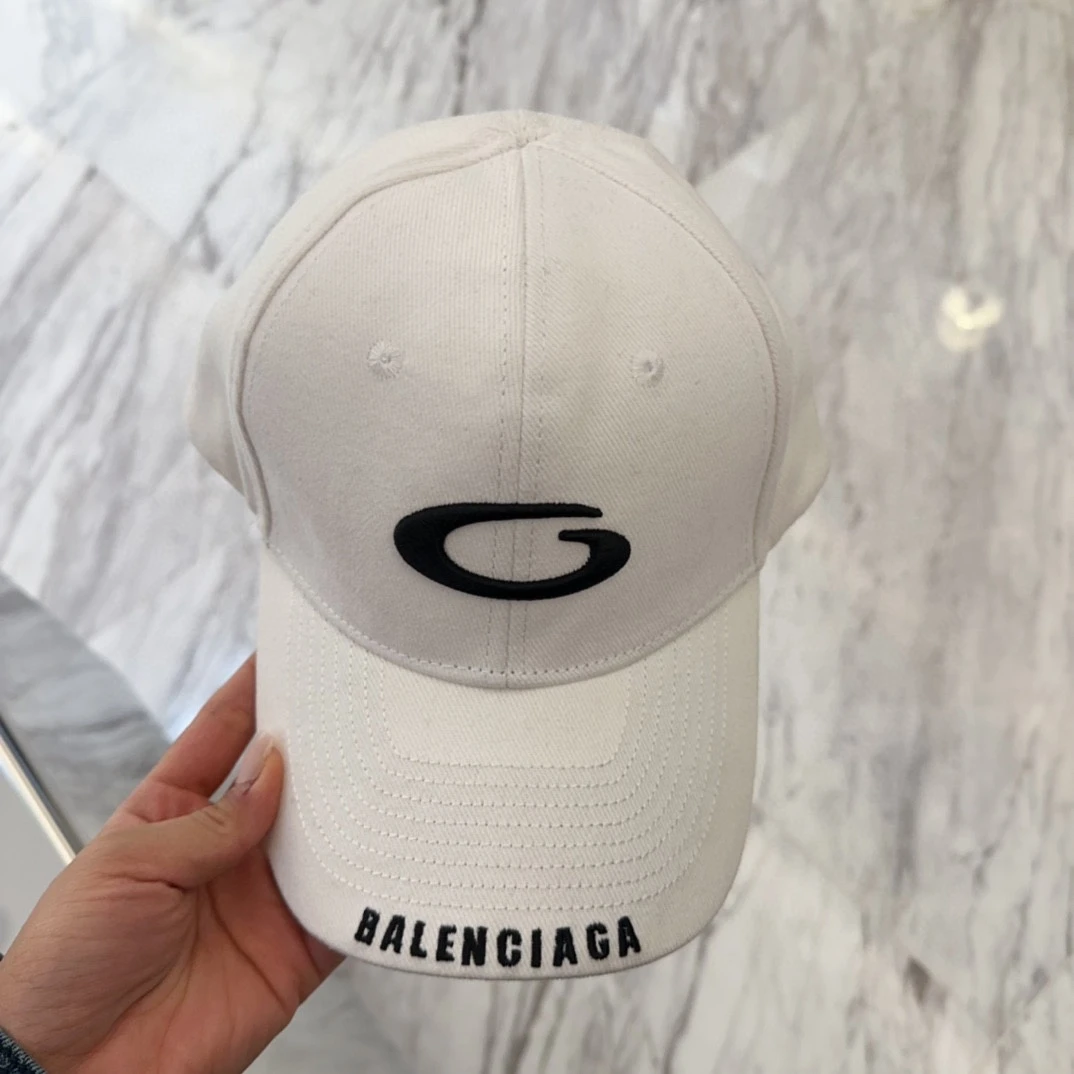 Balenciaga Hat — f917ee2d