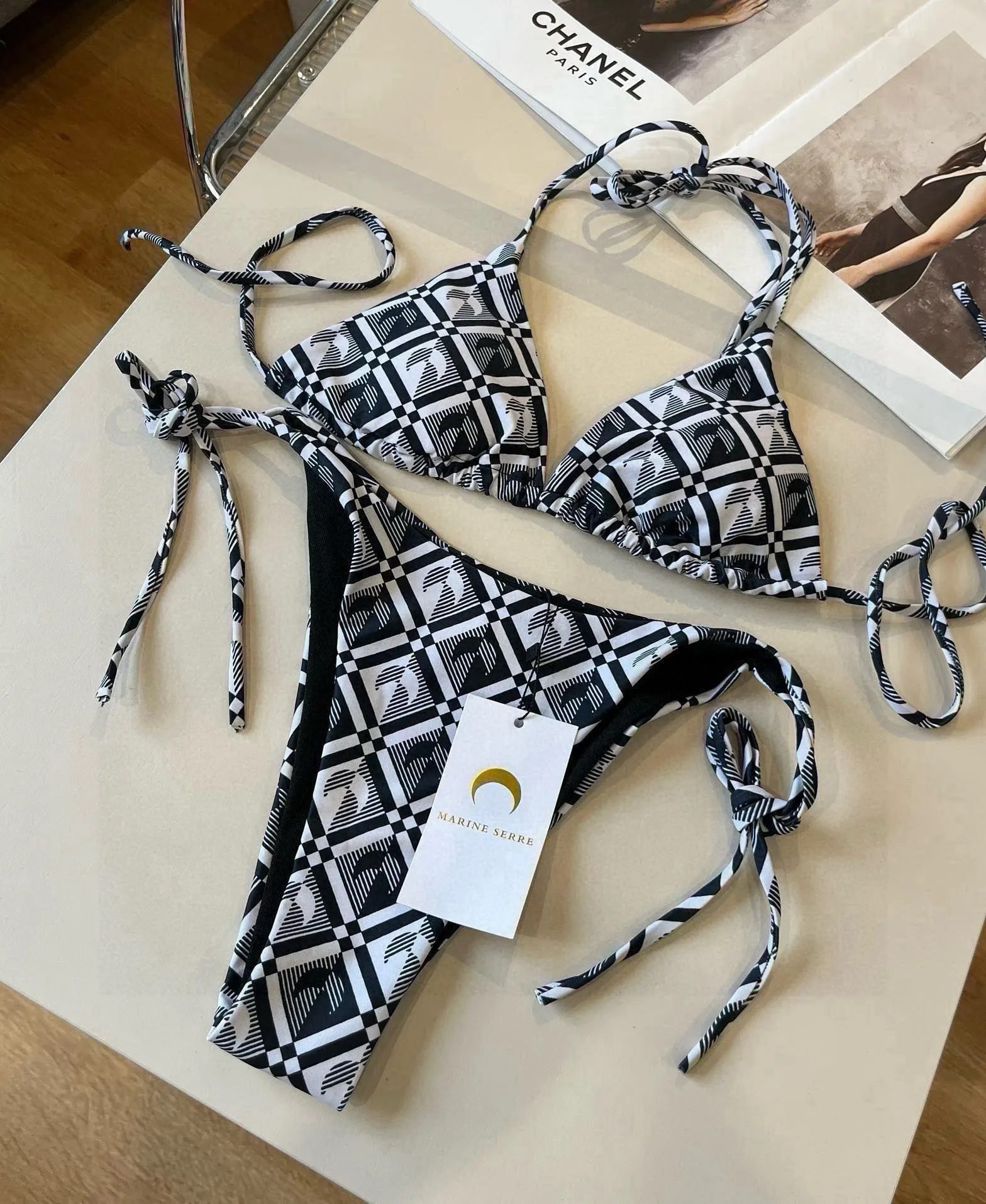 Swimwear — 94fcd3a1