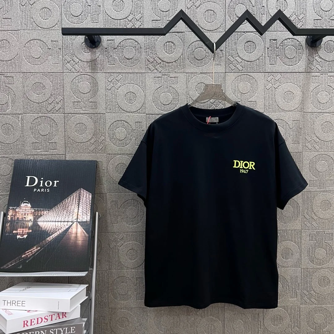 Dior T-Shirt — 41c8a43c