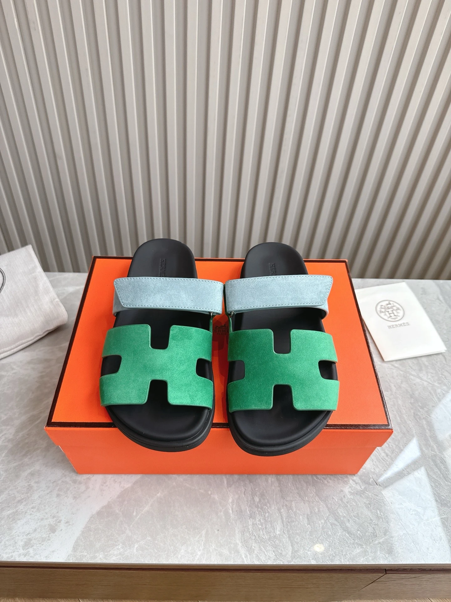 Hermès Slippers — a0a4cc99