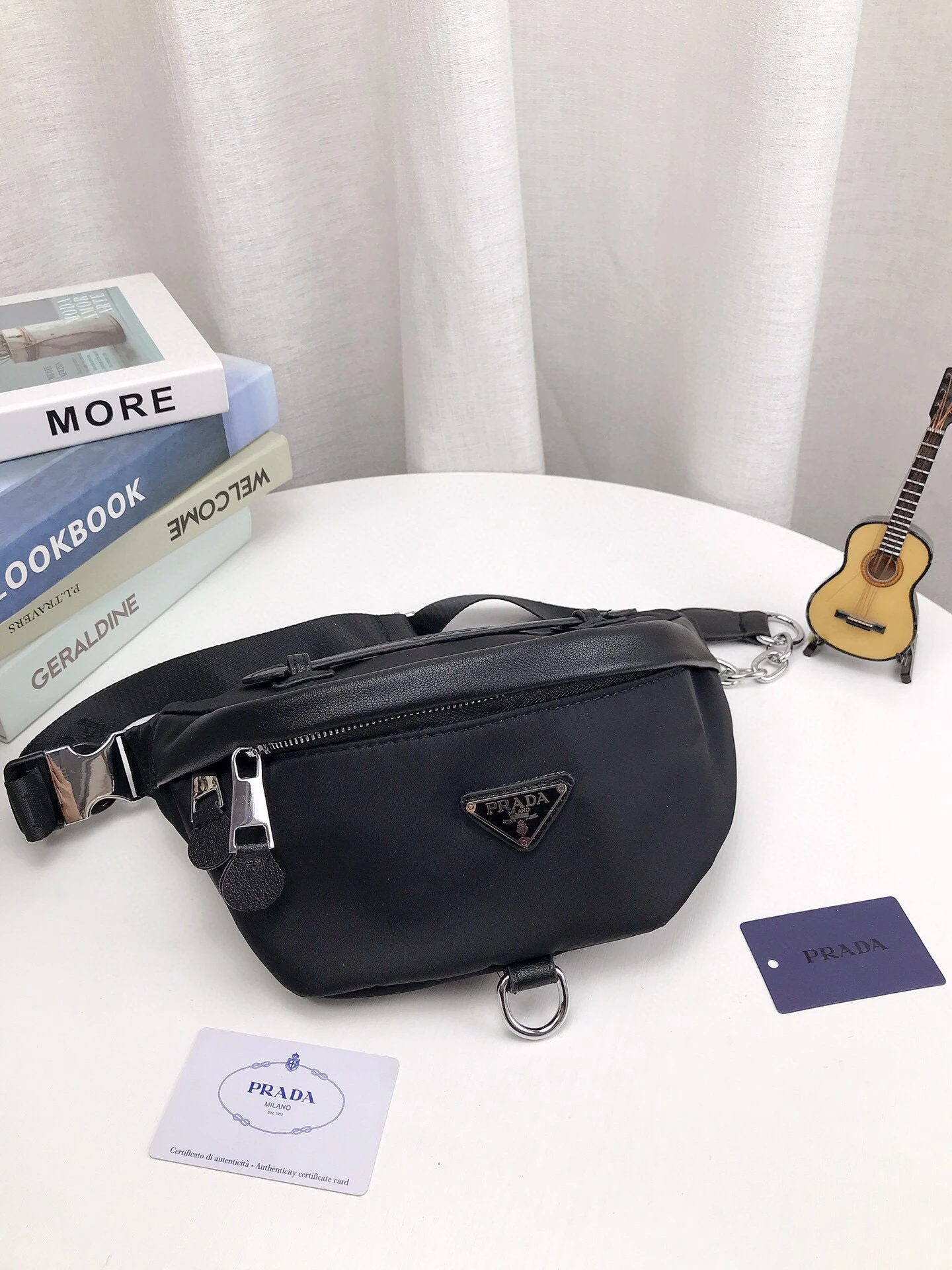 Prada Bag — 540e7129