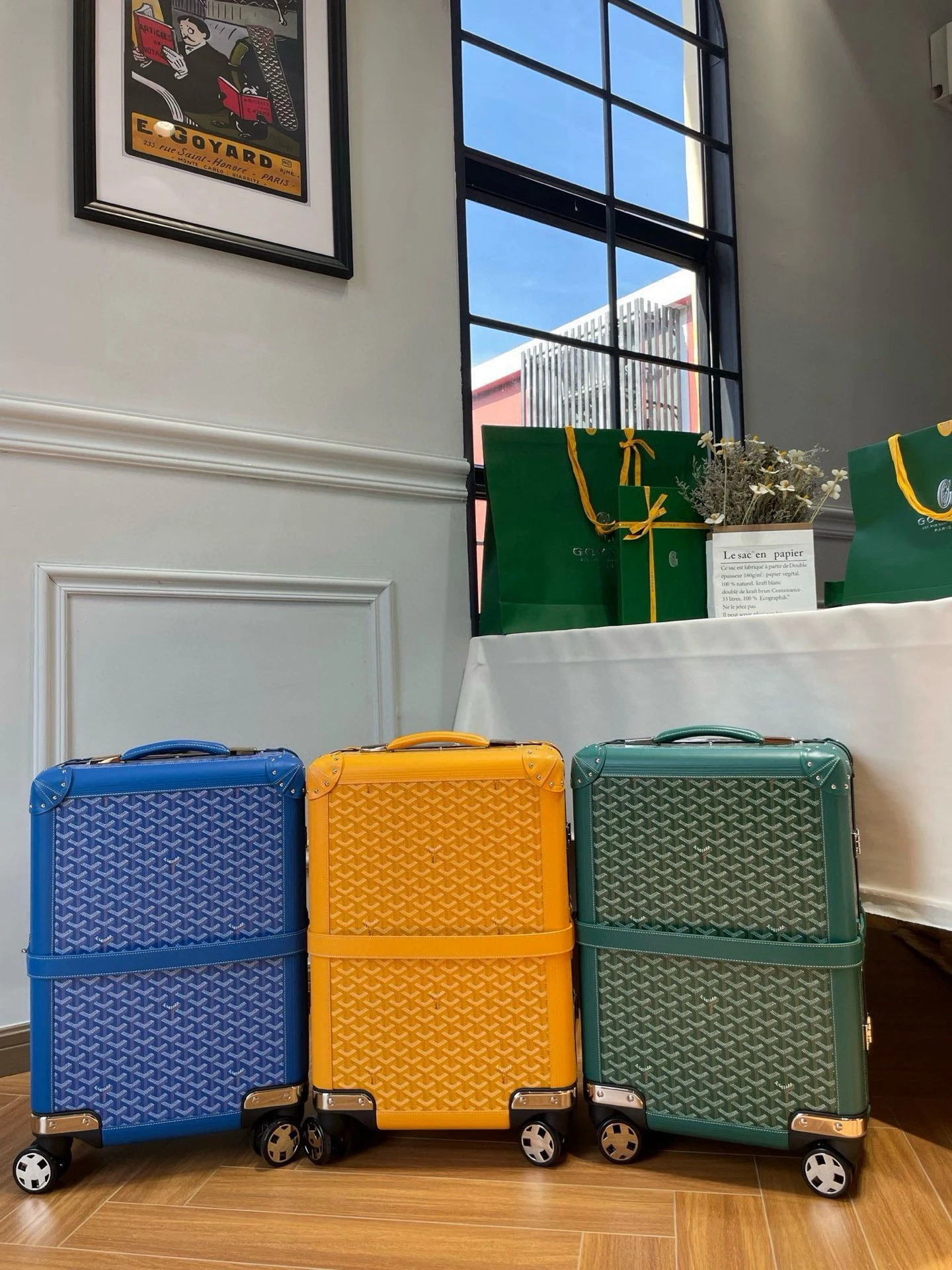 Goyard Luggage — f6aa8c4e