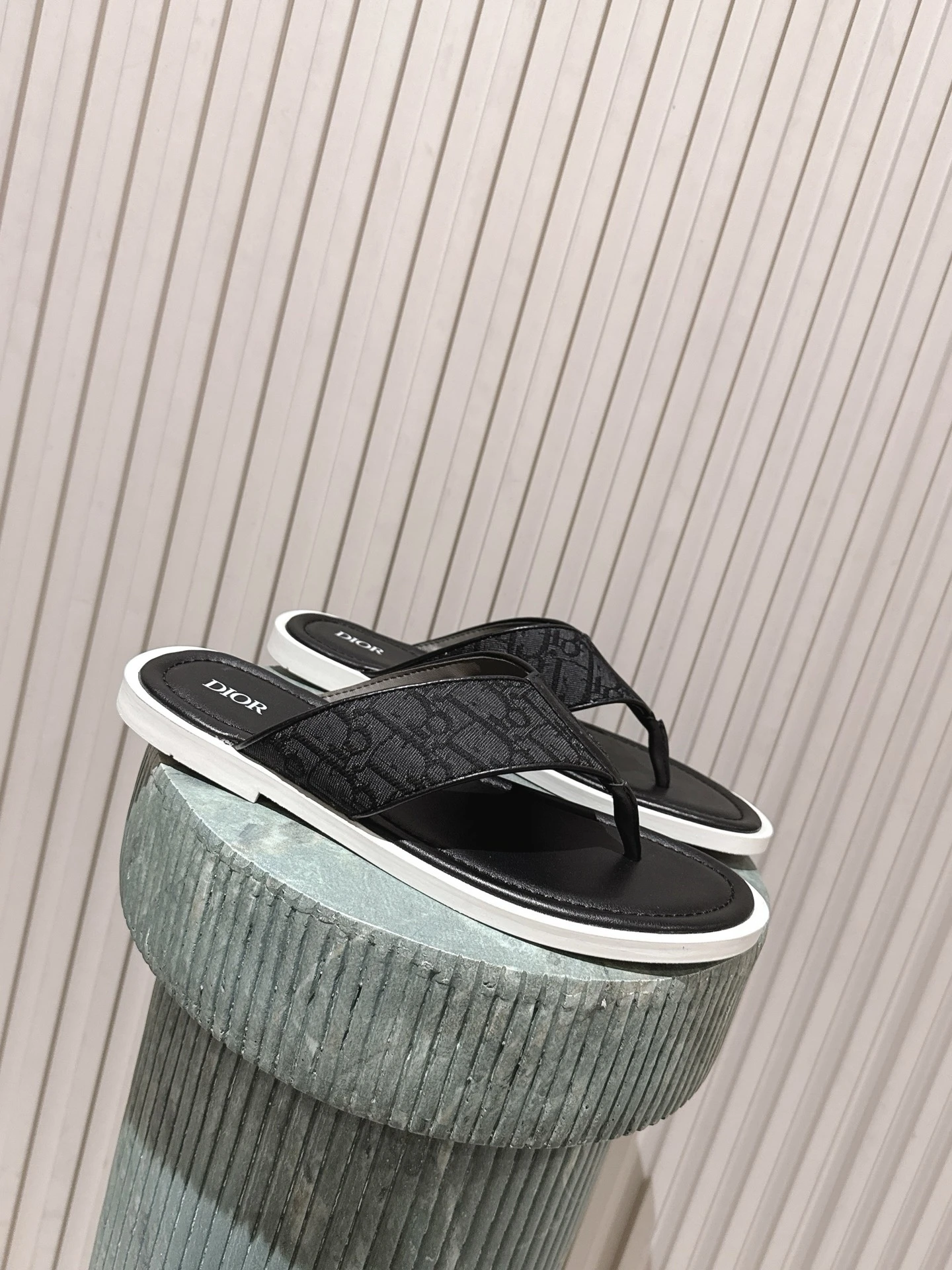 Dior Slides — 24762161