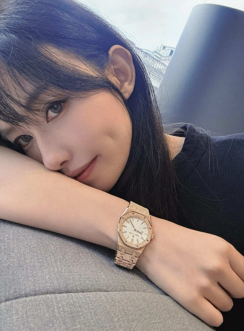 Audemars Piguet Watch — 66fe0205