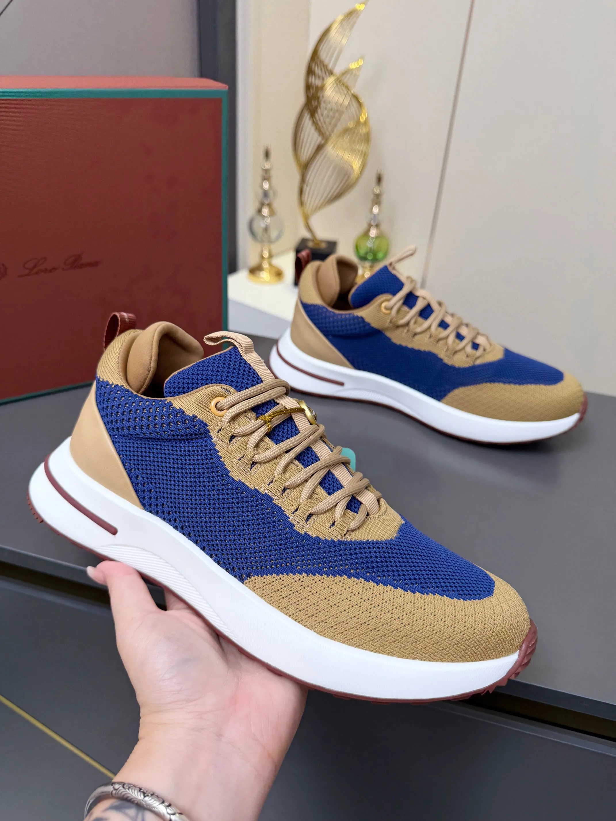 Loro Piana Sneakers — 2a7af015