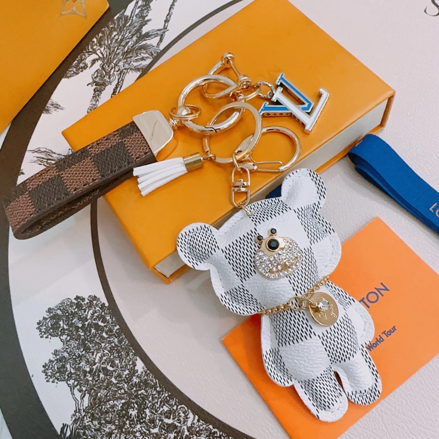 Louis Vuitton Keyrings & Bag Charms — dbbd7291