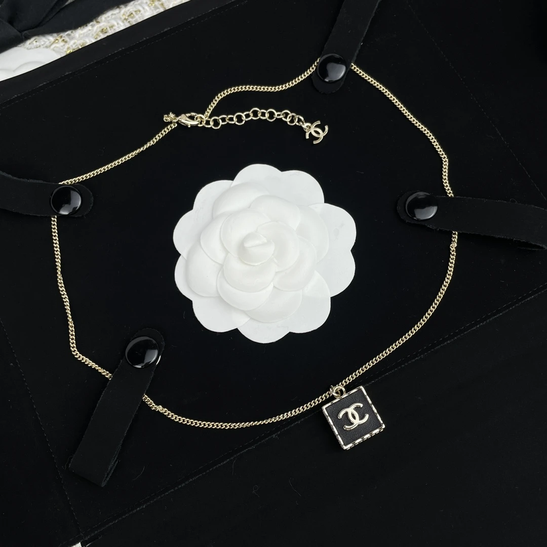 Chanel Jewellery — 9dbf76cc