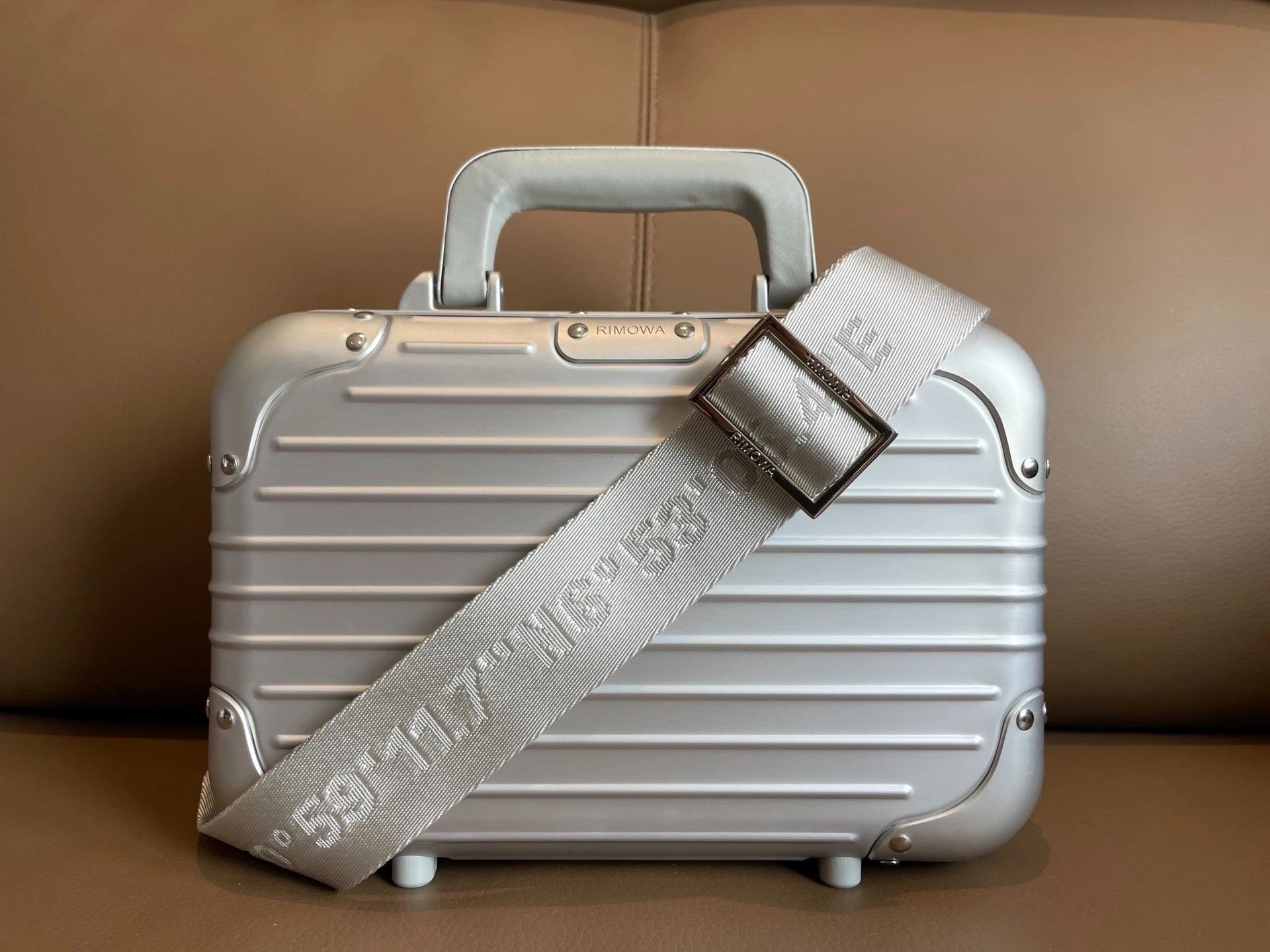 Rimowa Luggage — f8db9f1c