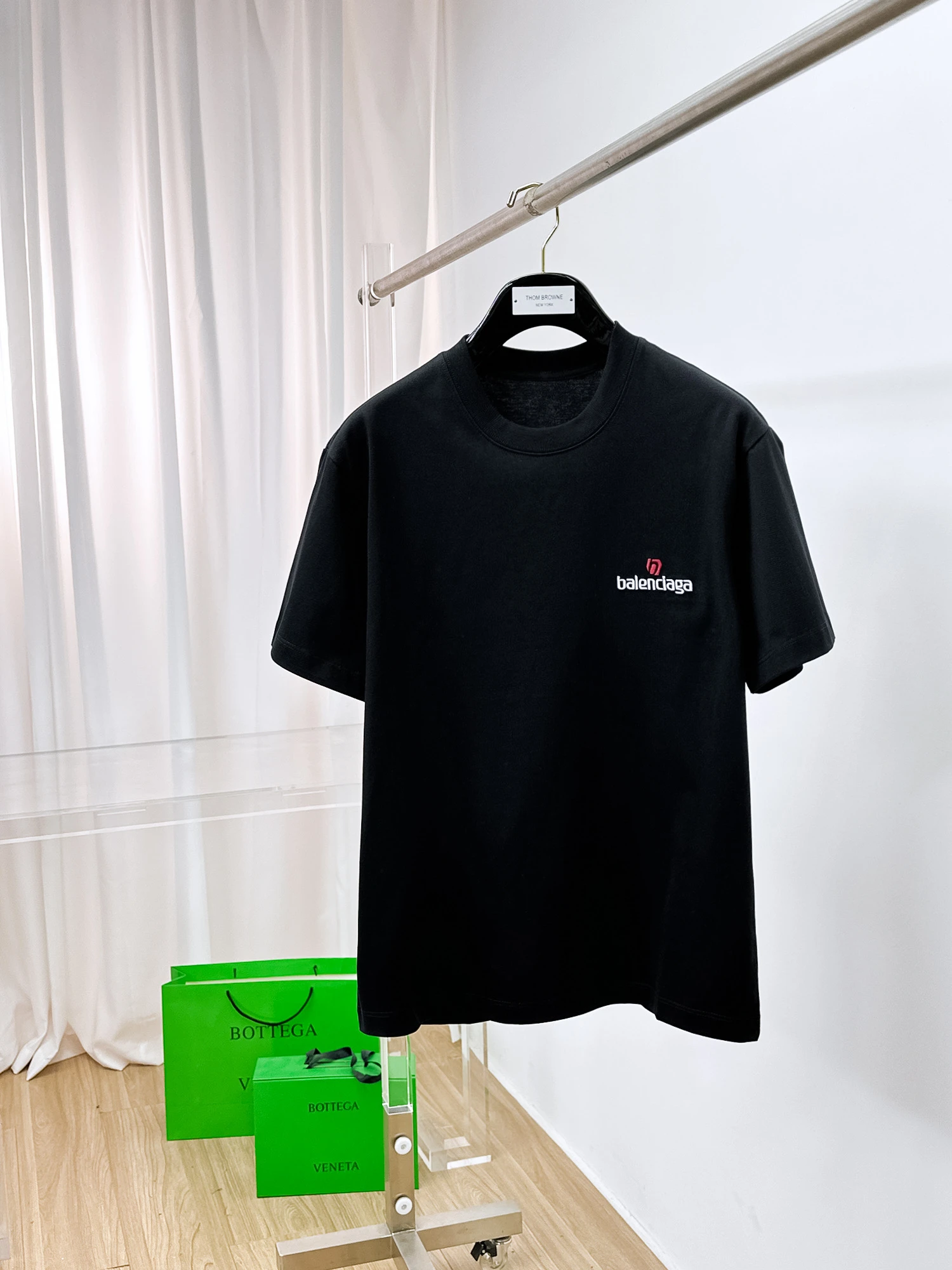 Balenciaga T-Shirt — 4bf394fc
