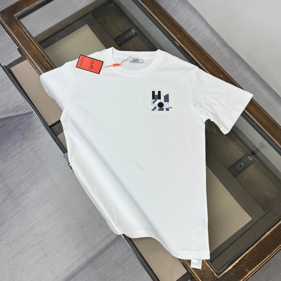 Hermès T-Shirt — 67d269c6