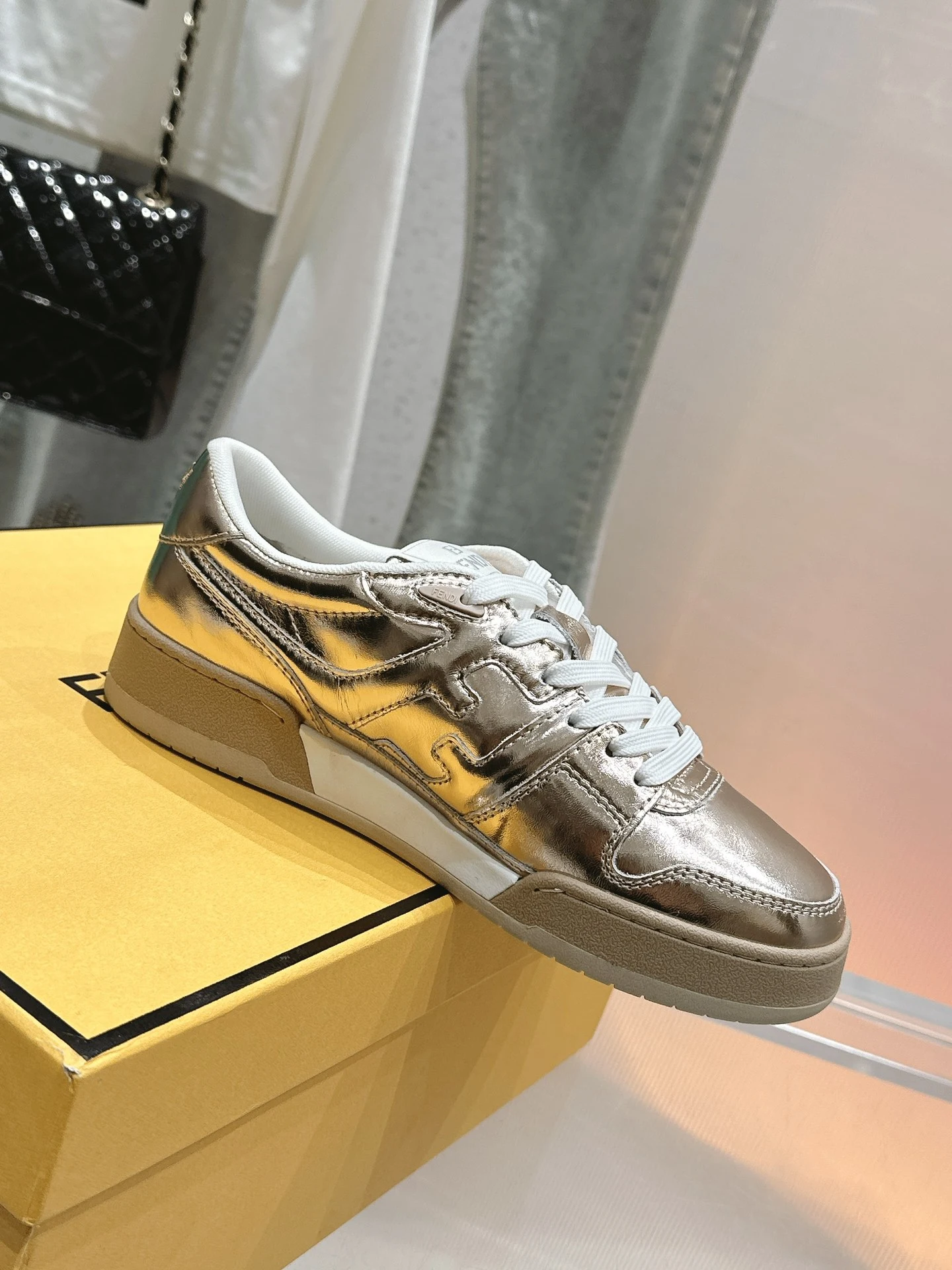 Sneakers