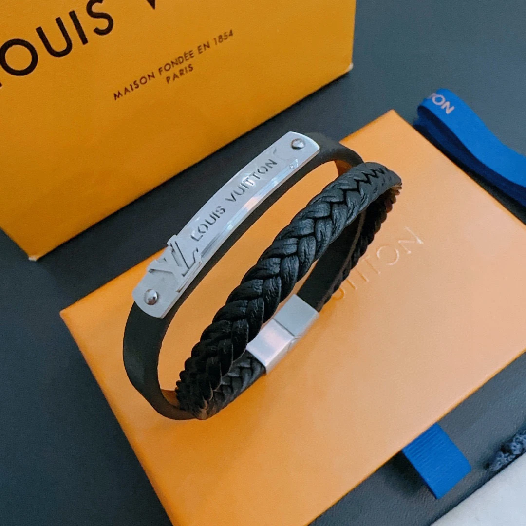 Louis Vuitton Bangles — e2fd166d