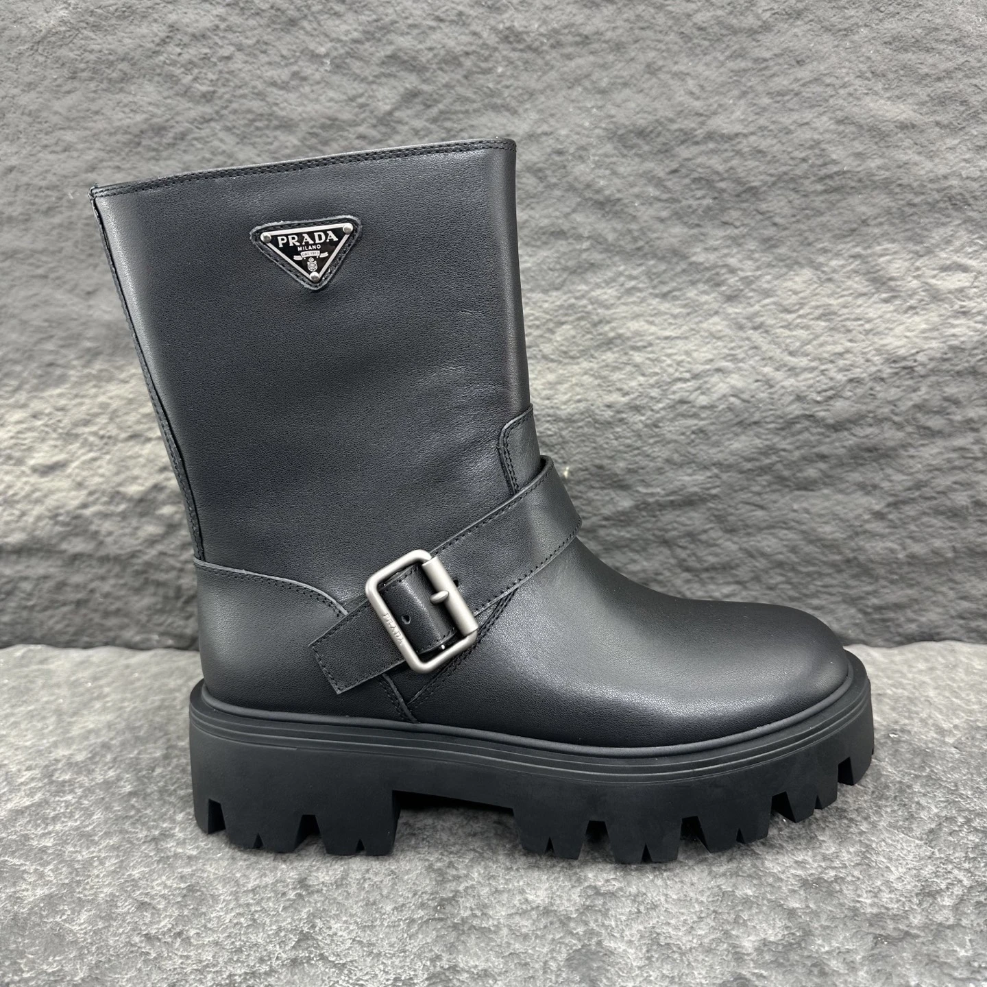 Prada Boots — b93e5f65