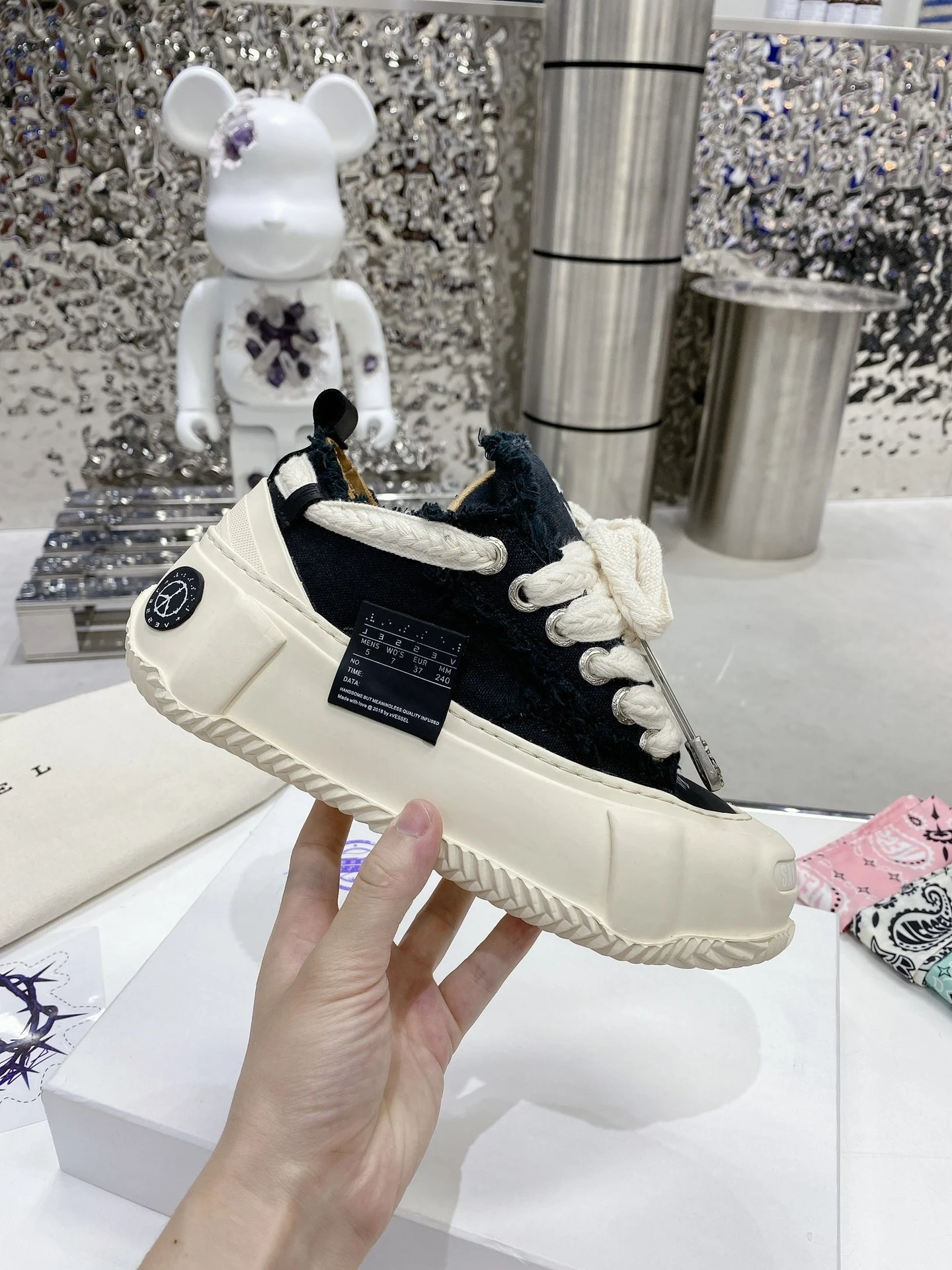 XVESSEL Sneakers — d09129e0
