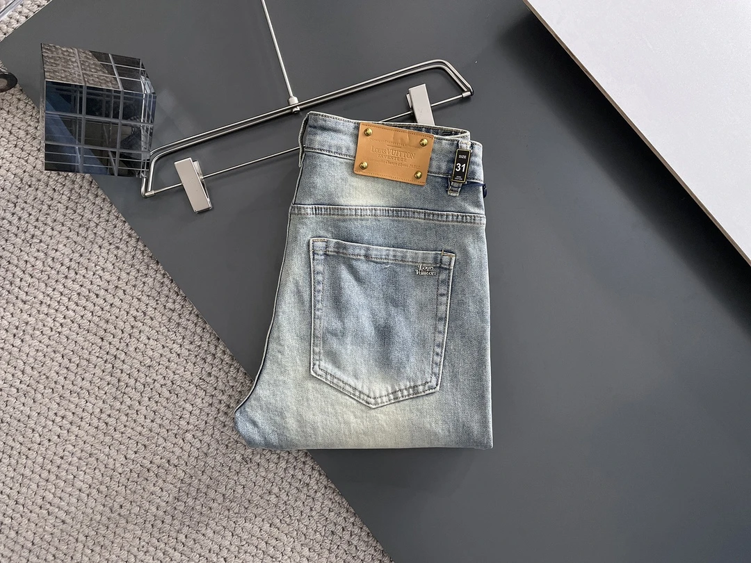 Louis Vuitton Jeans — a7583e38