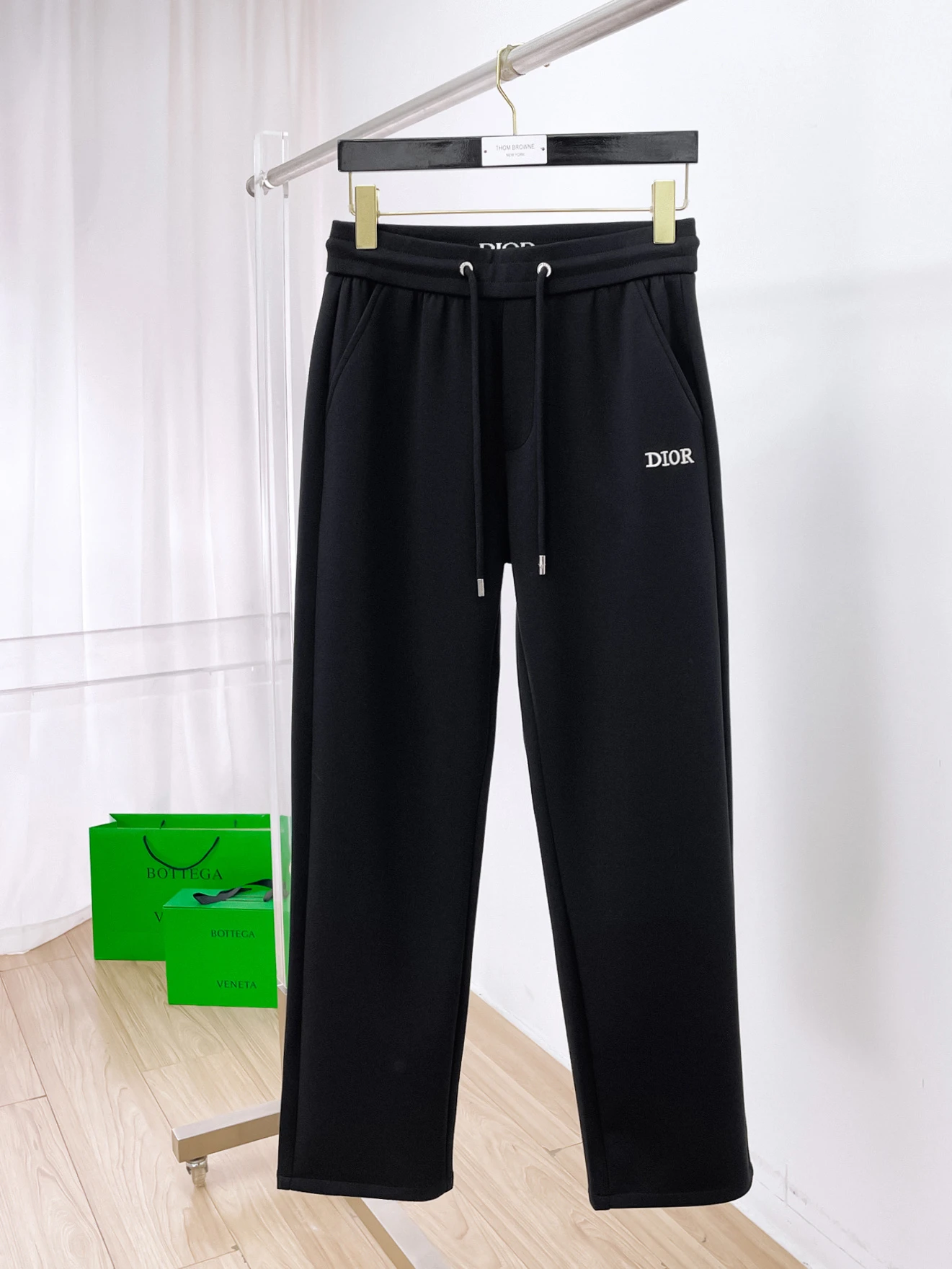 Dior Trousers — 04df9409