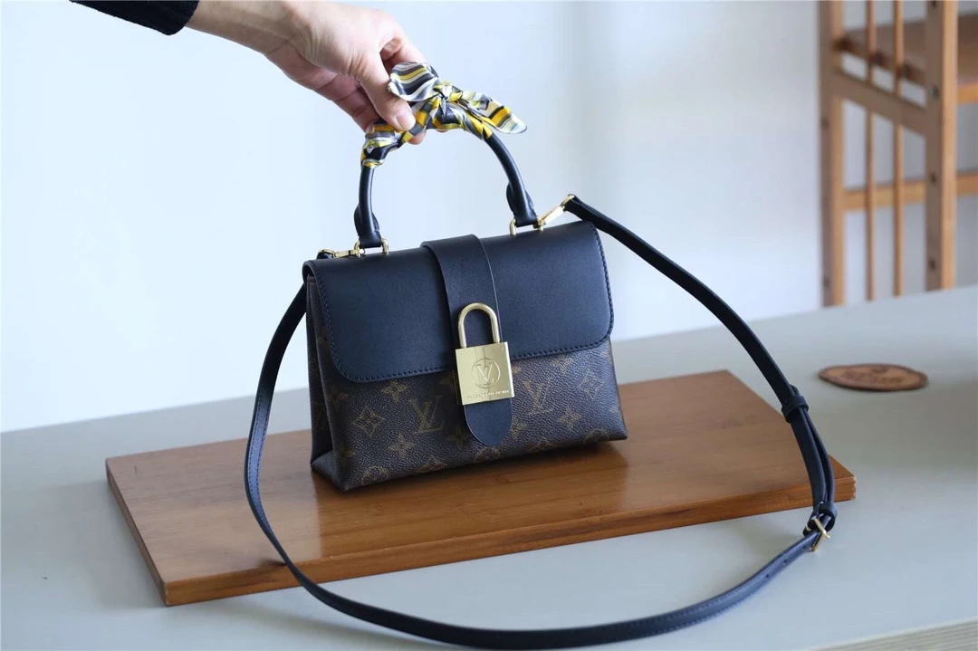 Louis Vuitton Bag — 3ba58501