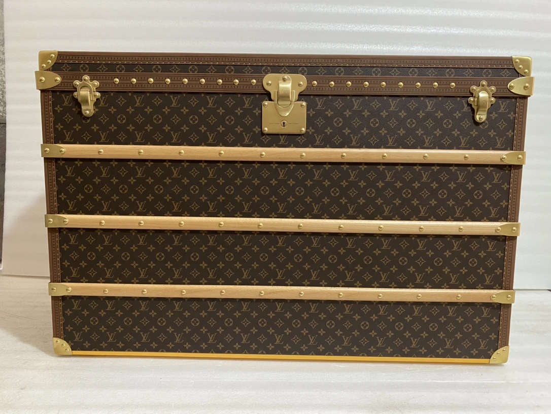 Luggage — 9e5a5717