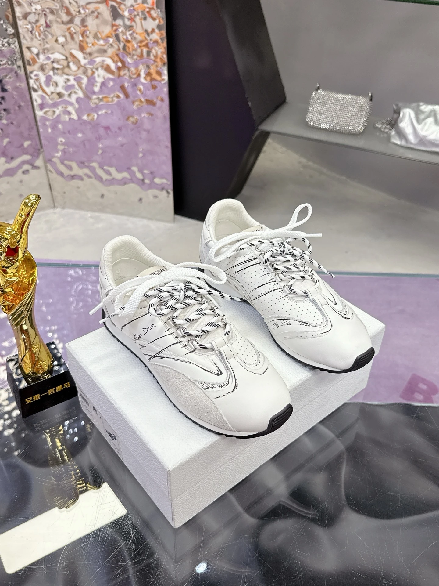 Dior Sneakers — 4dd55b73