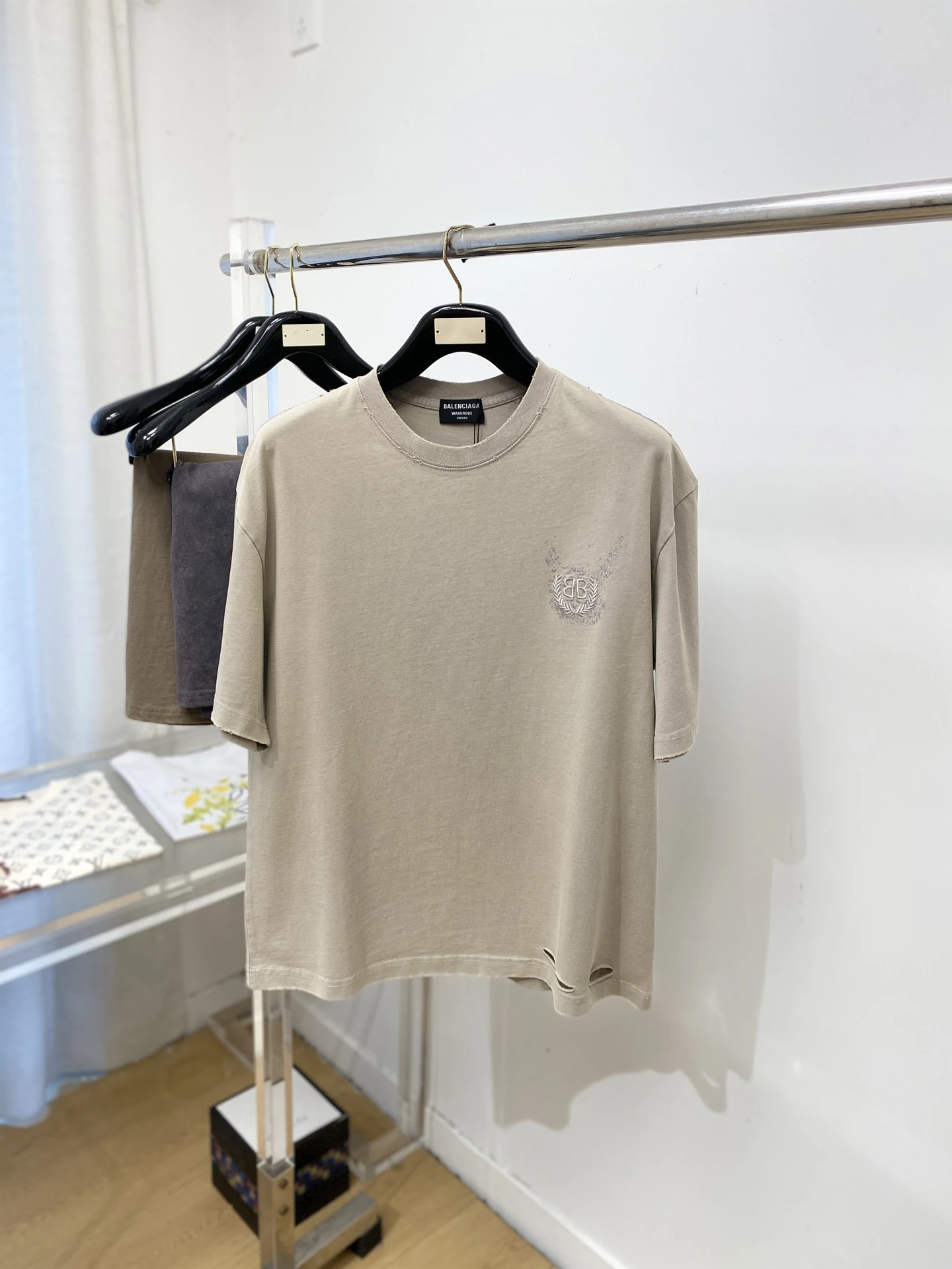 Balenciaga T-Shirt — 18a9fd1c