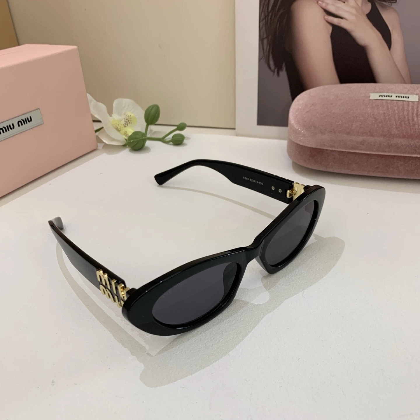 Miu Miu Eyewear — c8d92aee
