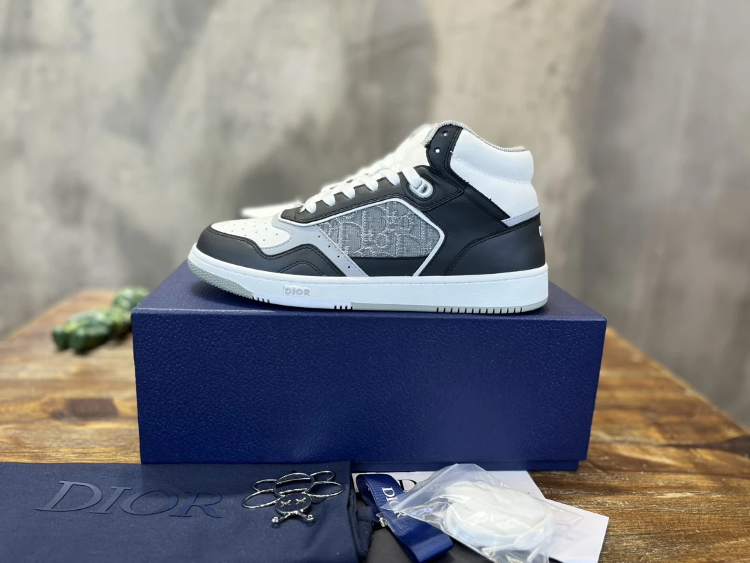 Dior Sneakers — f44285d3
