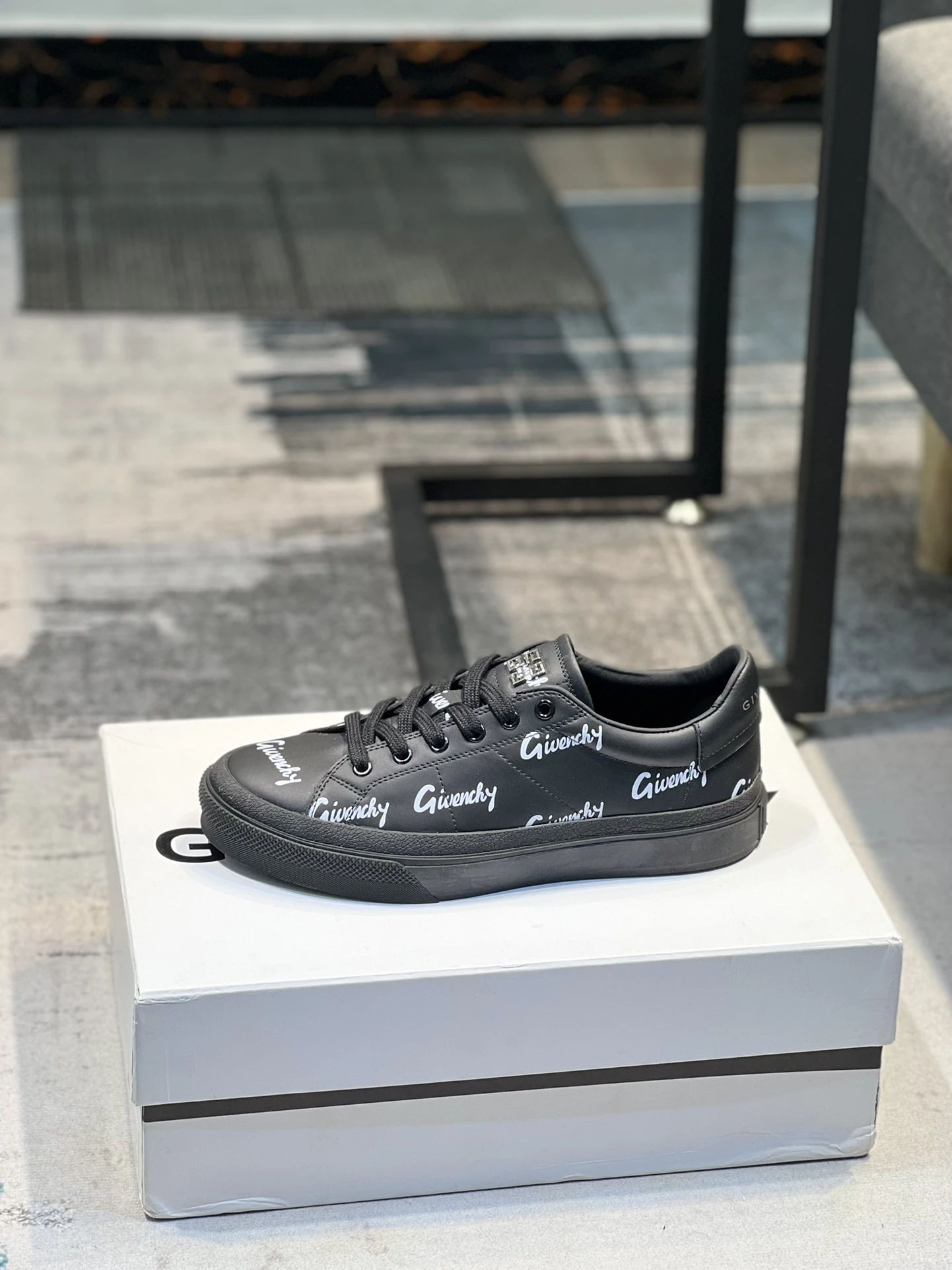Givenchy Shoes — c8b6922f