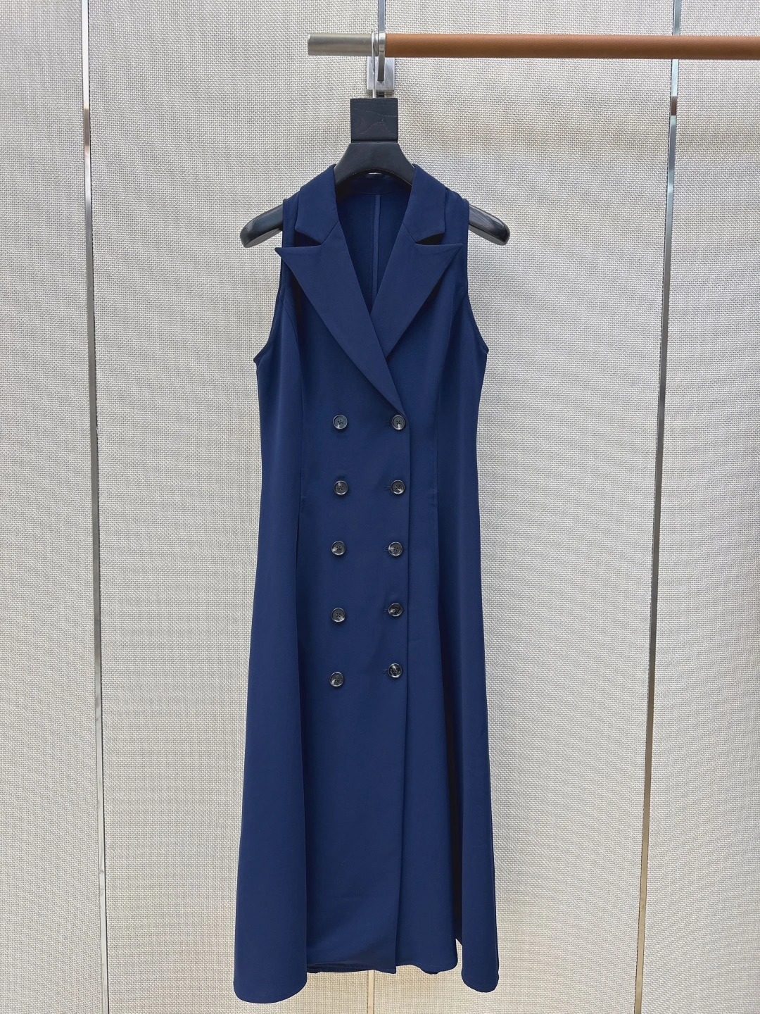 Dresses — 1c9d1163