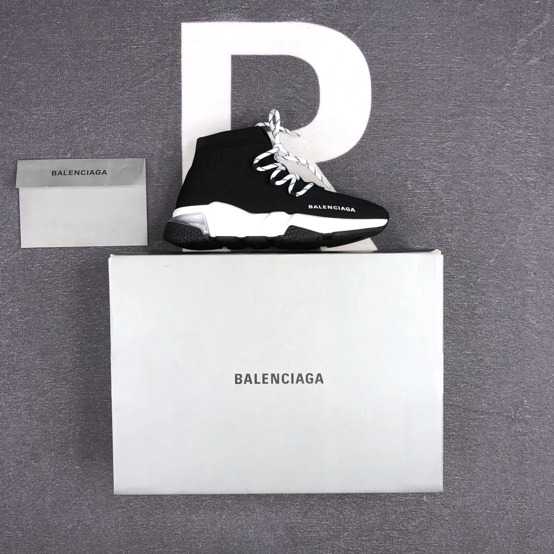Balenciaga Sneakers — 41144410