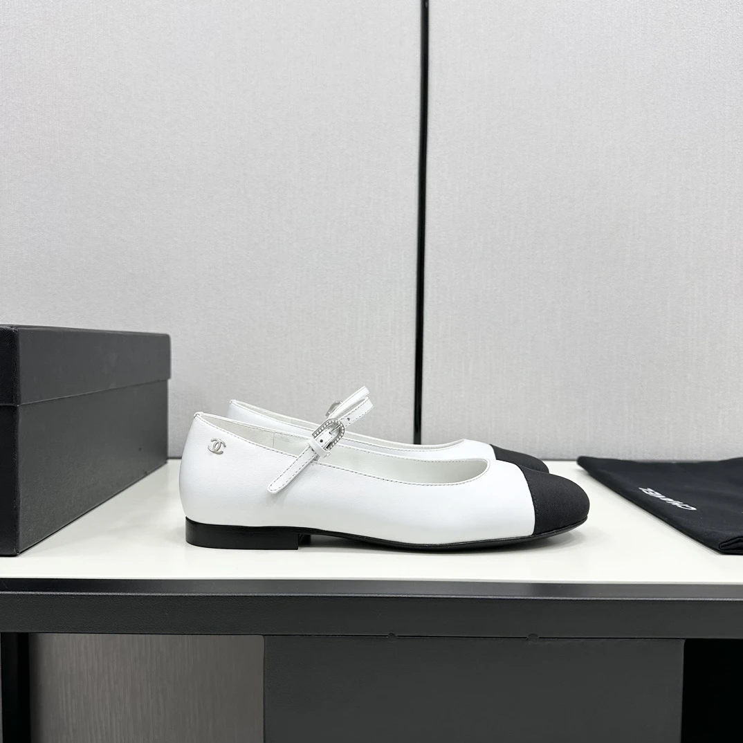 Chanel Shoes — c5dc0902