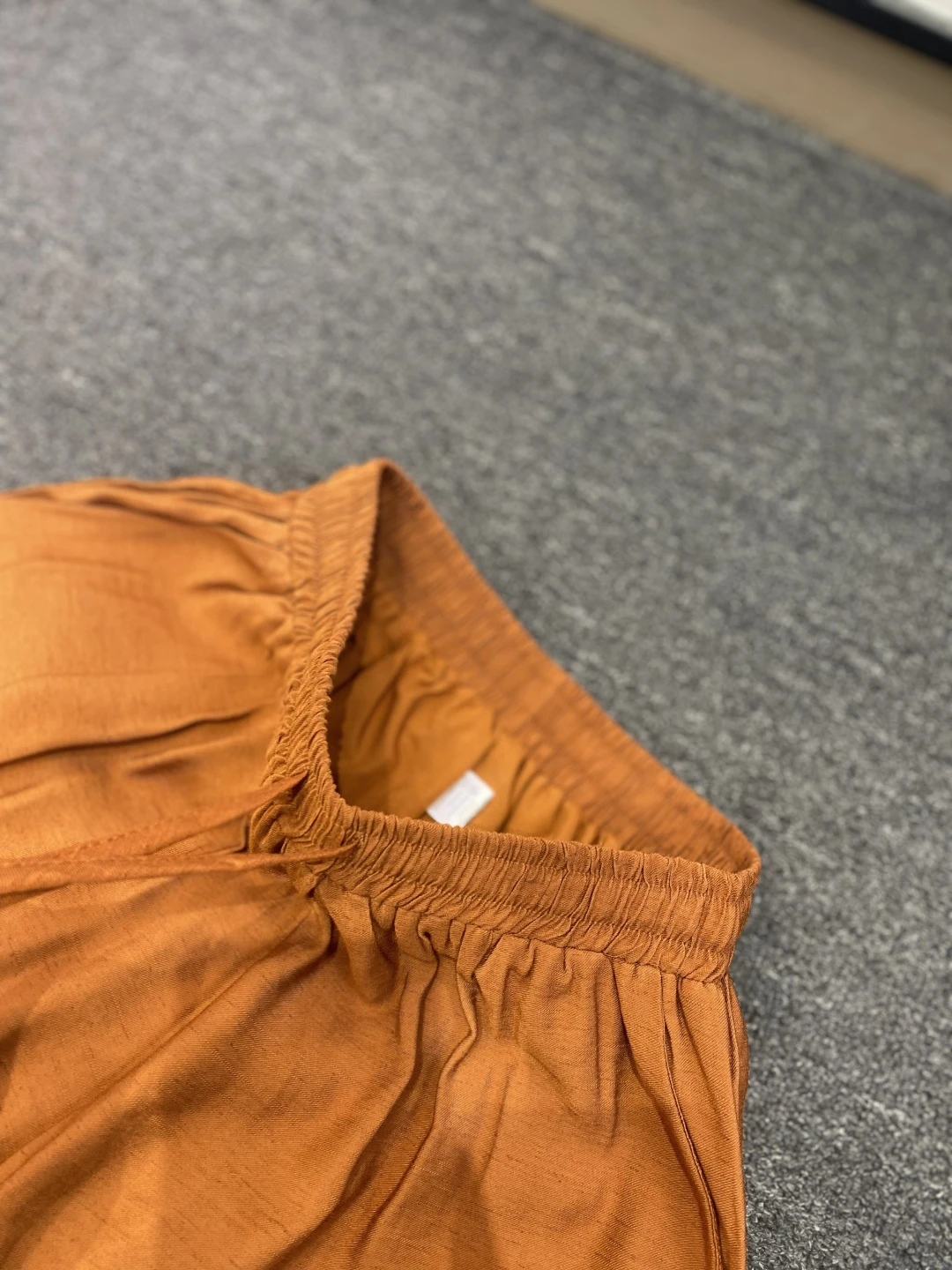 Trousers — e1575d9c