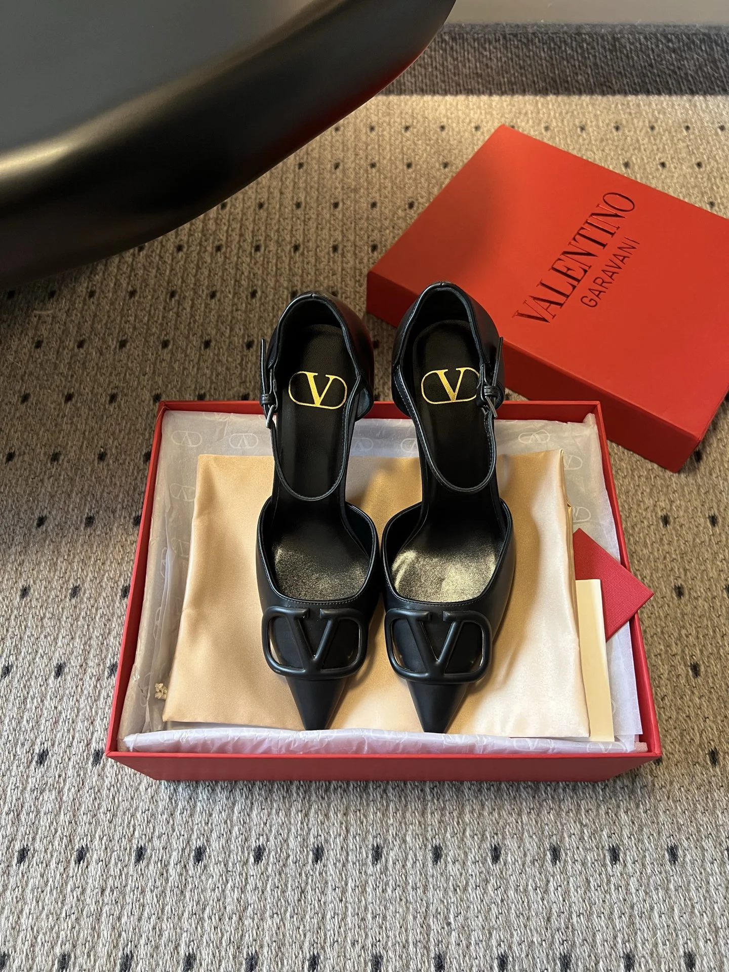 Valentino Shoes — 53662b17