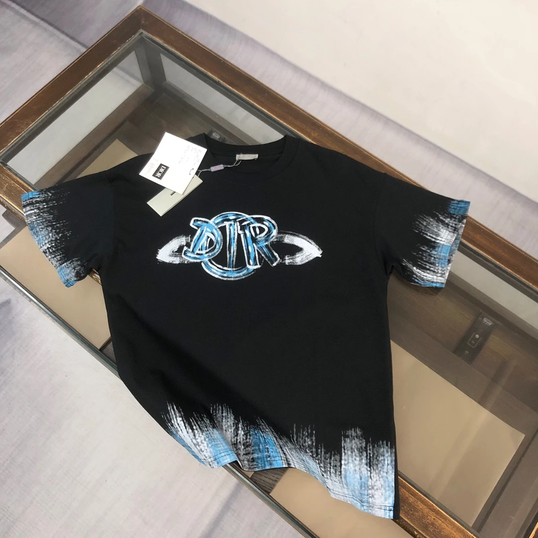 Dior T-Shirt — b5f0f15a