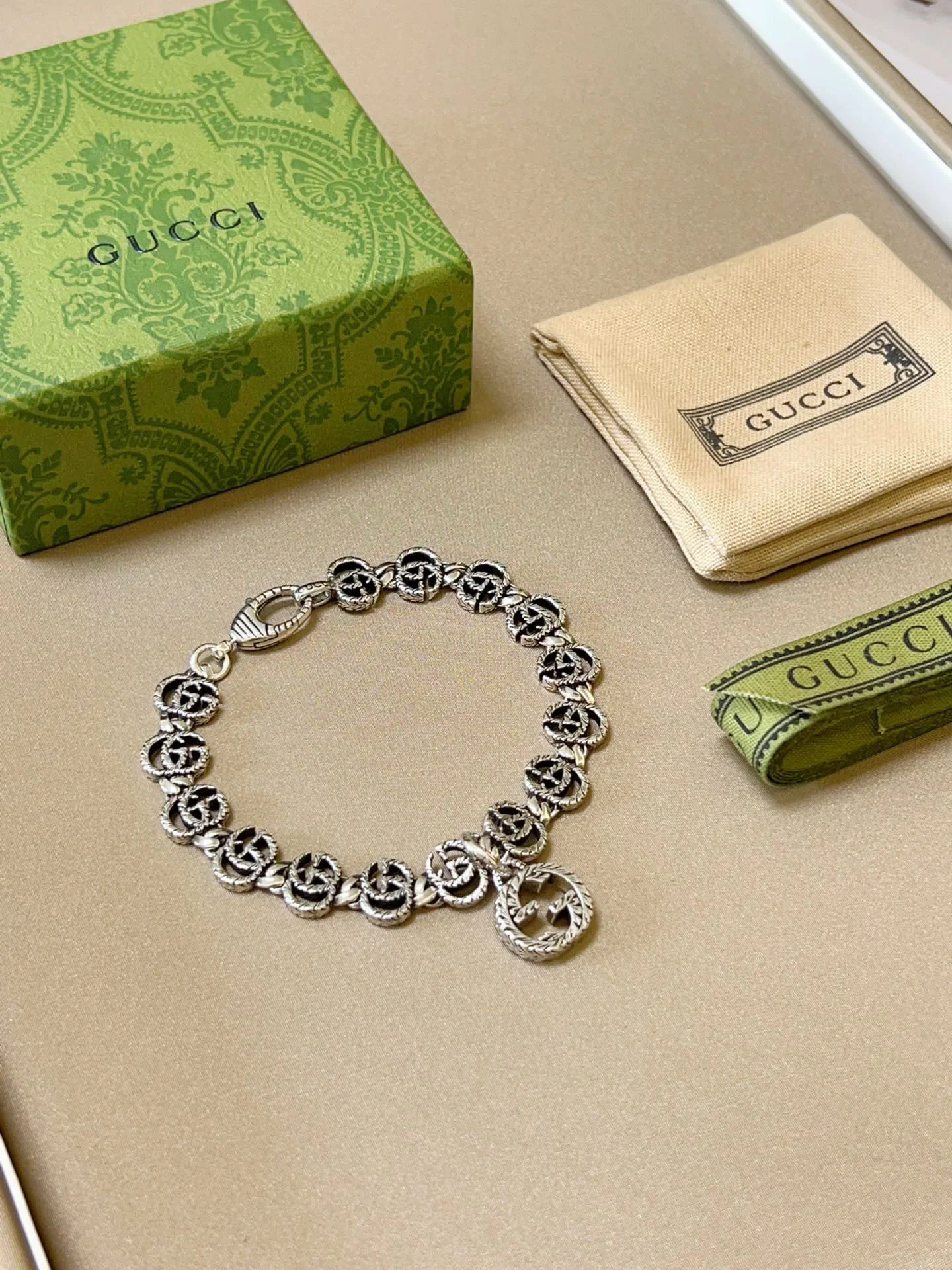 Gucci Jewellery — fe59f284