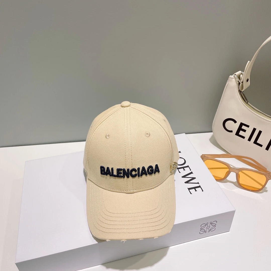 Balenciaga Hat — 546841c9