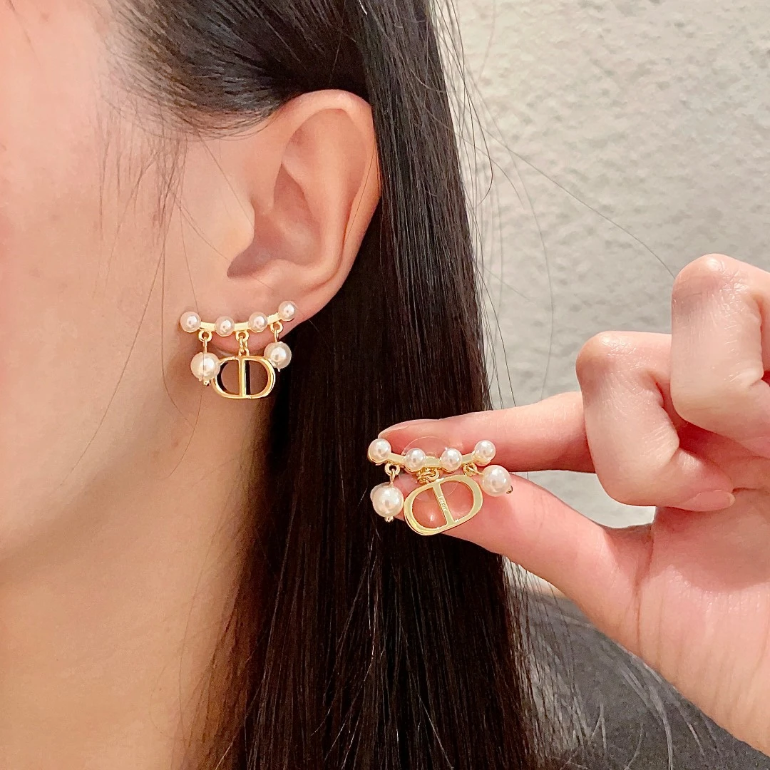 Dior Jewellery — fd28af60