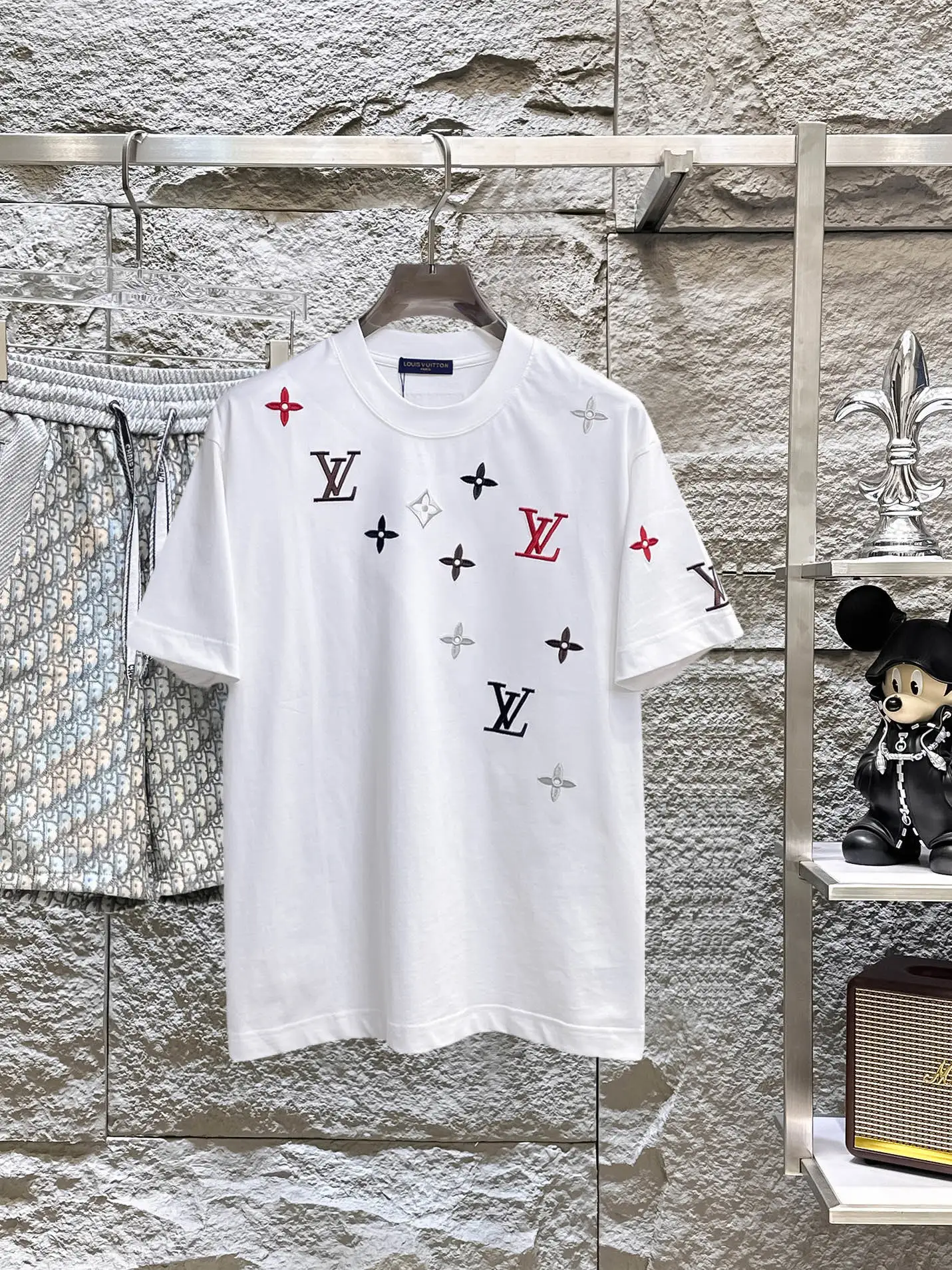 Louis Vuitton T-Shirt — 88a7dac4