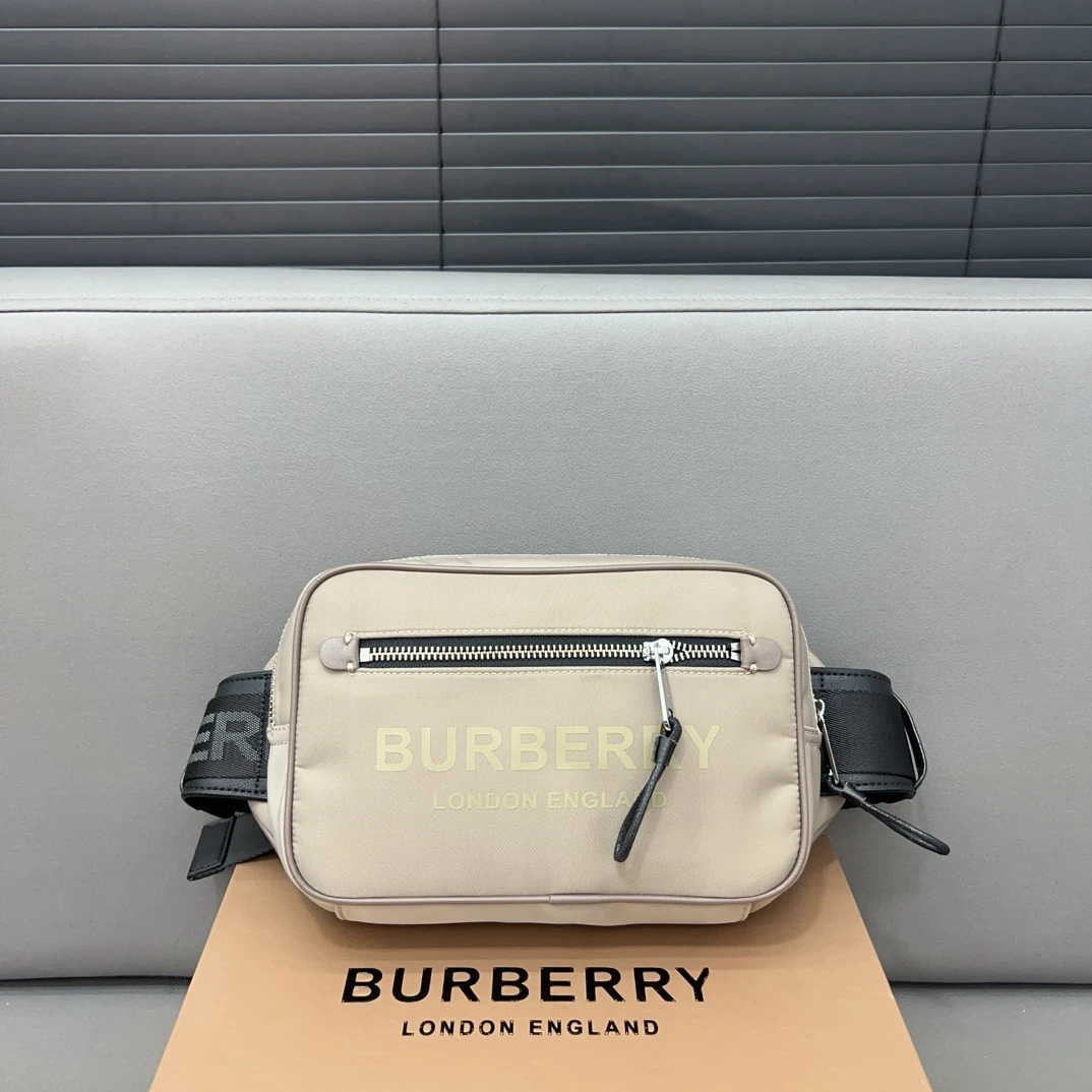 Burberry Bag — 1f3e35be