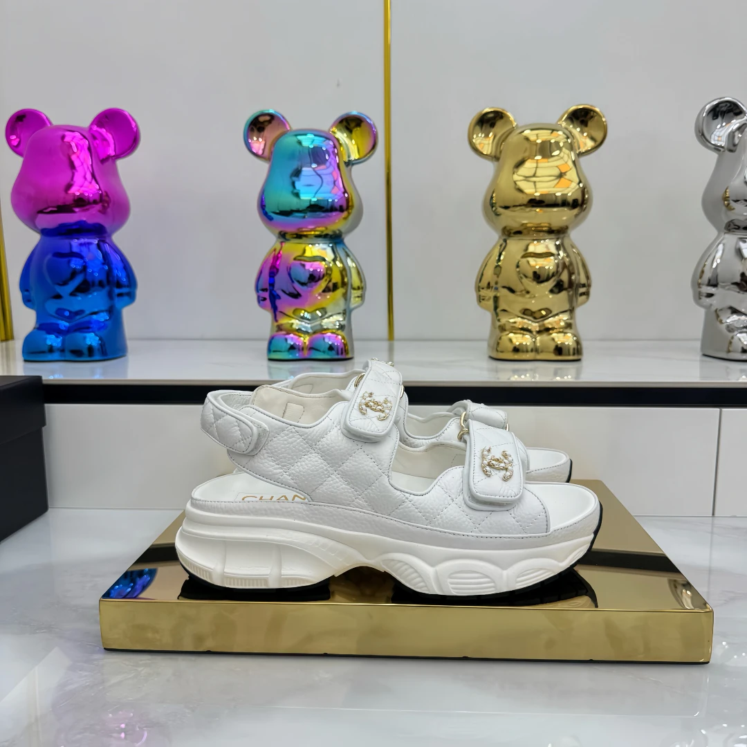 Chanel Slippers — bc3b202f