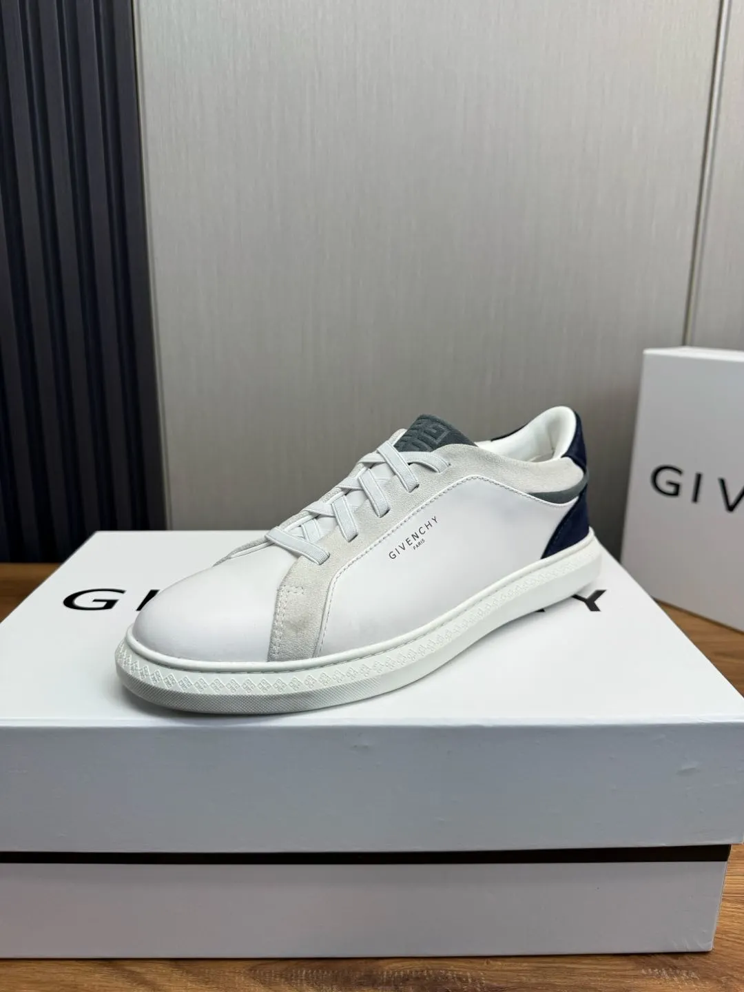 Givenchy Shoes — fc025686